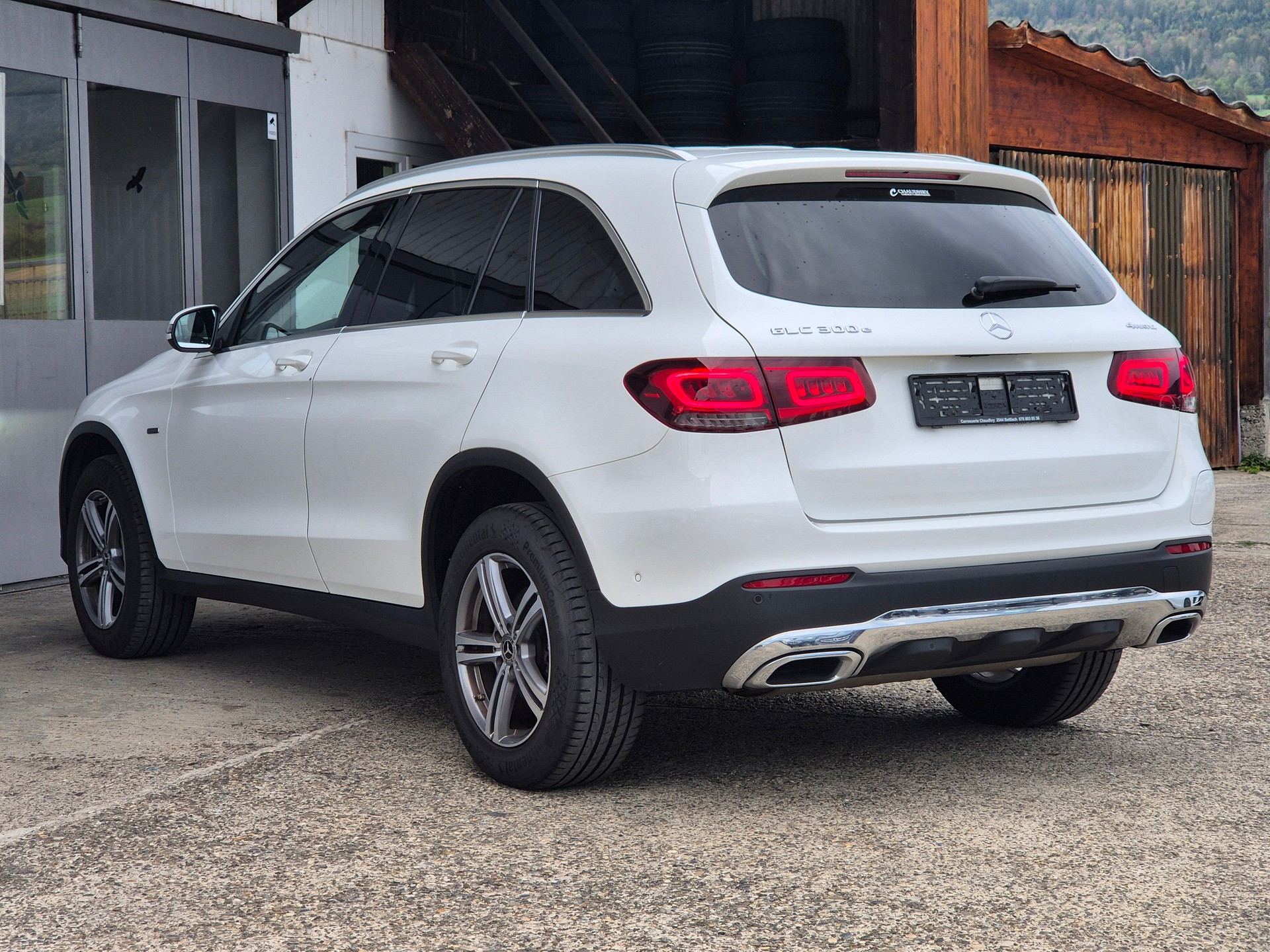 MERCEDES-BENZ GLC 300 e 4Matic 9G-Tronic-image-9