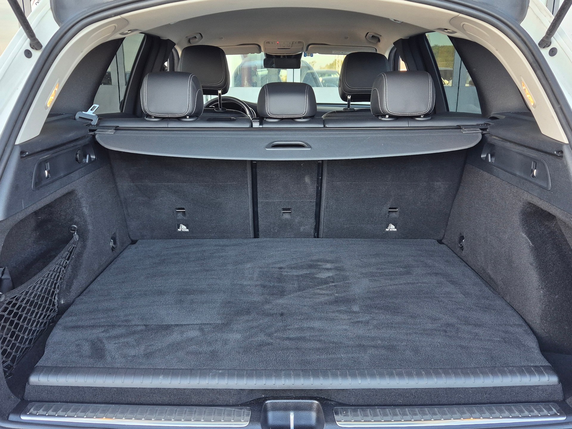 MERCEDES-BENZ GLC 300 e 4Matic 9G-Tronic-image-7