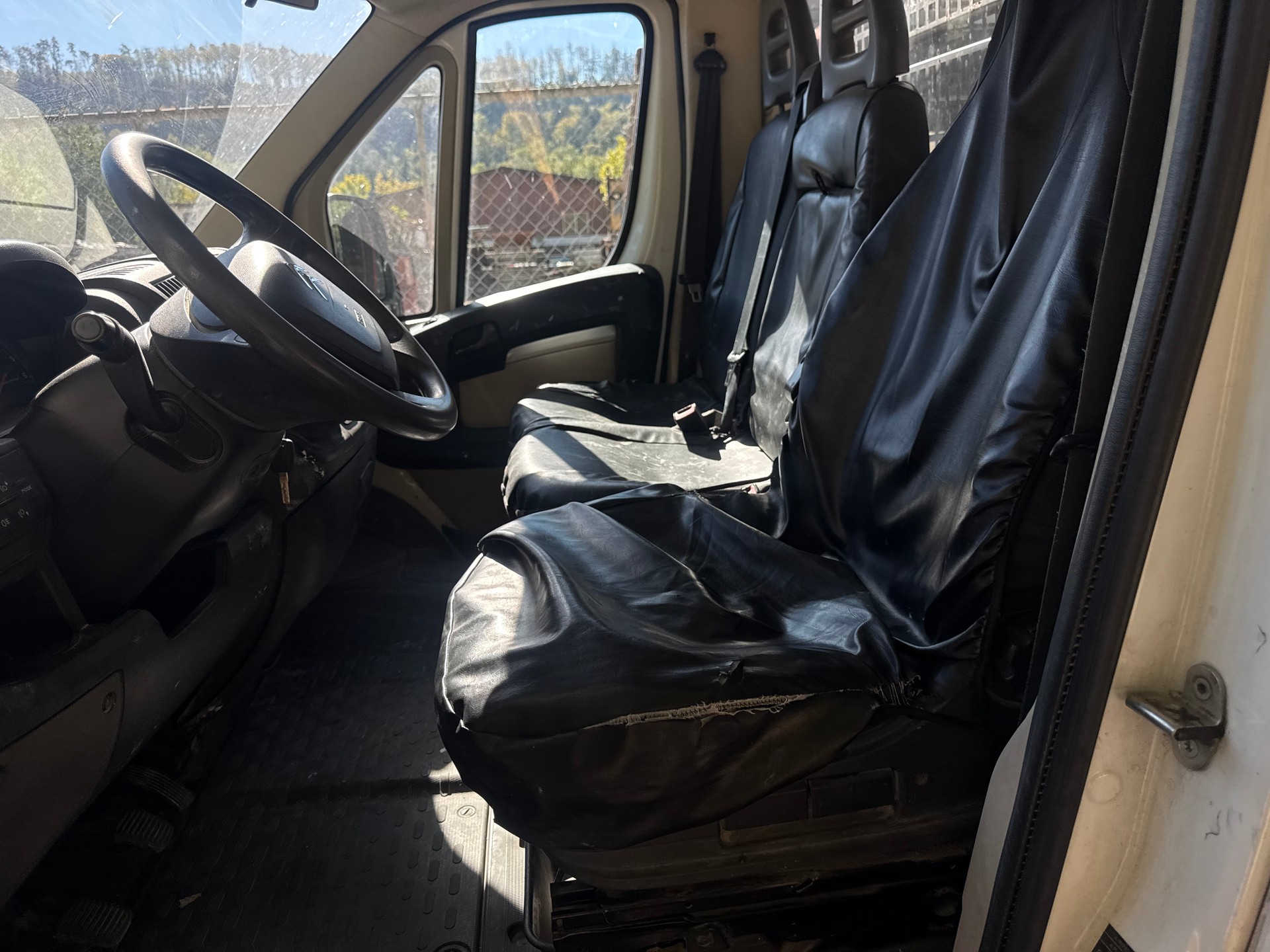 CITROEN Jumper 35 2.2 HDi 130 Attraction L2-image-6