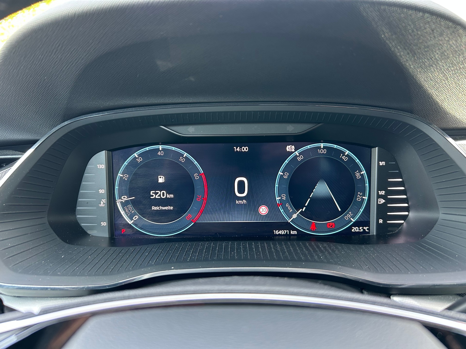 SKODA Octavia Combi 1.0 TSI mHEV DSG Ambition-image-11