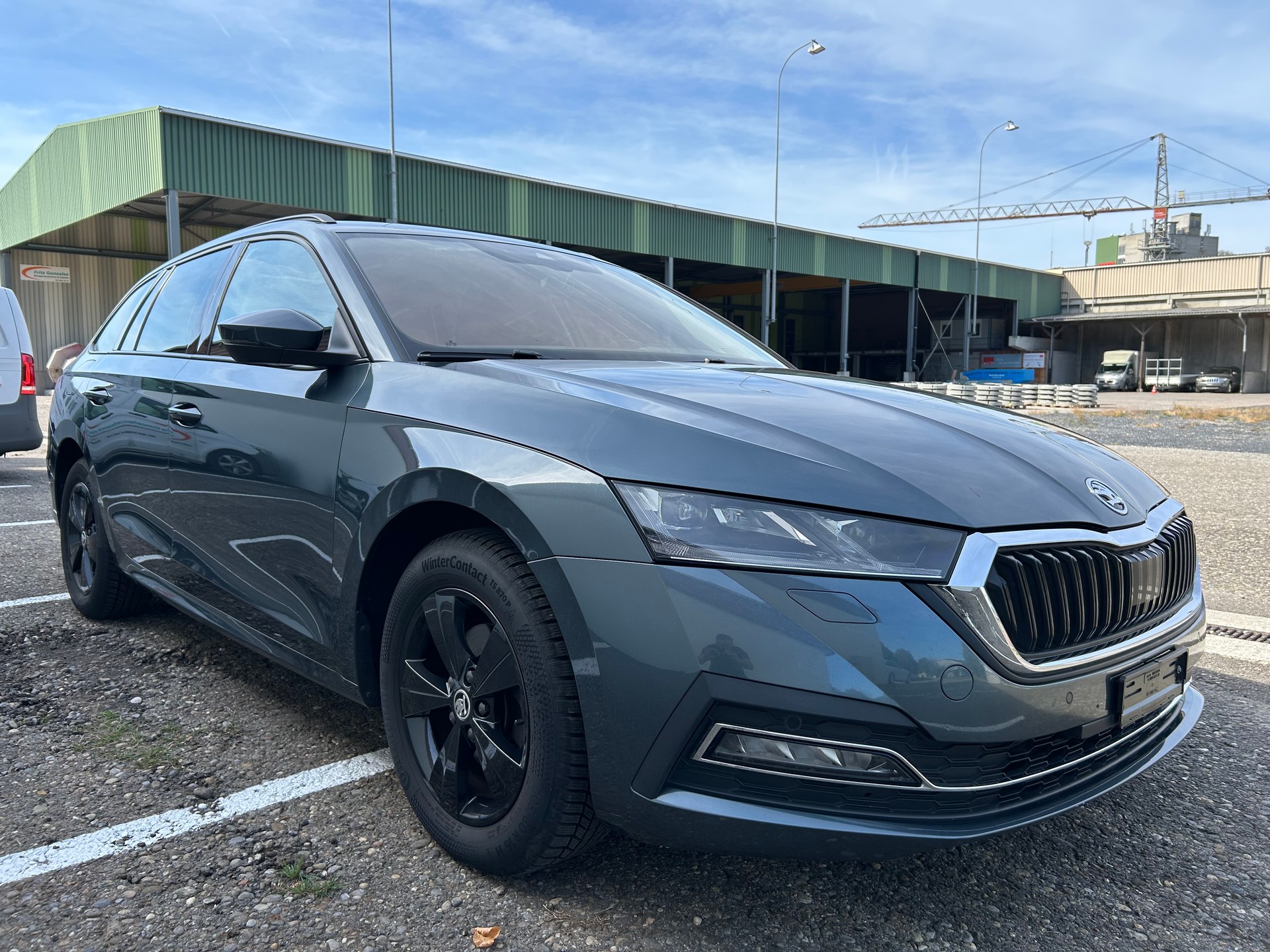 SKODA Octavia Combi 1.0 TSI mHEV DSG Ambition-image-1