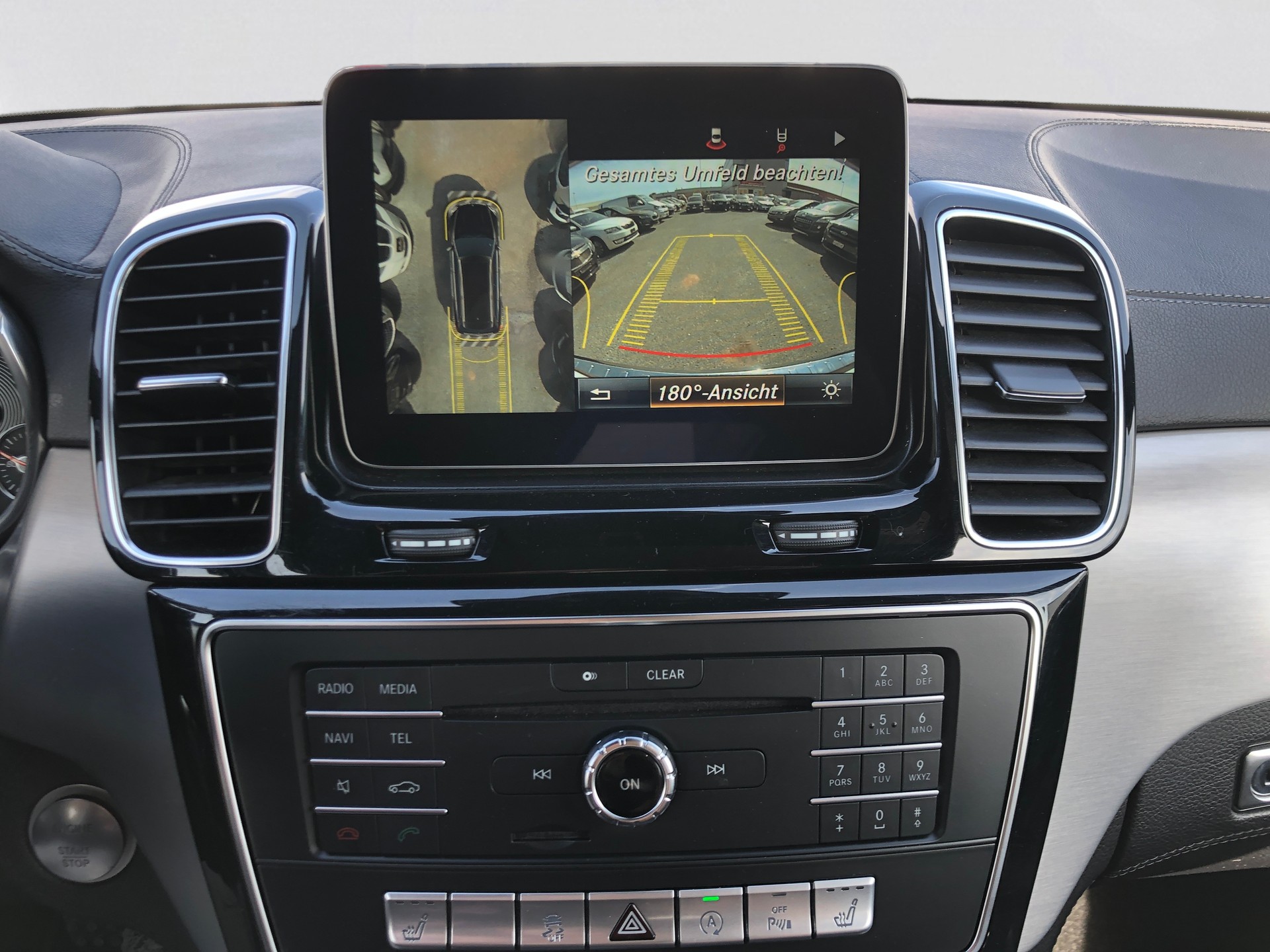 MERCEDES-BENZ GLS 400 4Matic 9G-Tronic-image-11