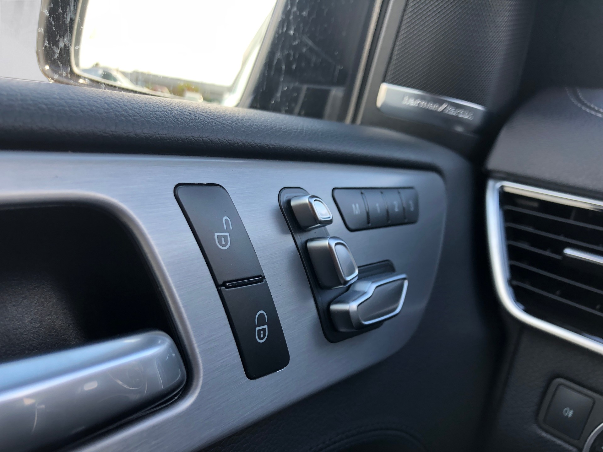 MERCEDES-BENZ GLS 400 4Matic 9G-Tronic-image-14