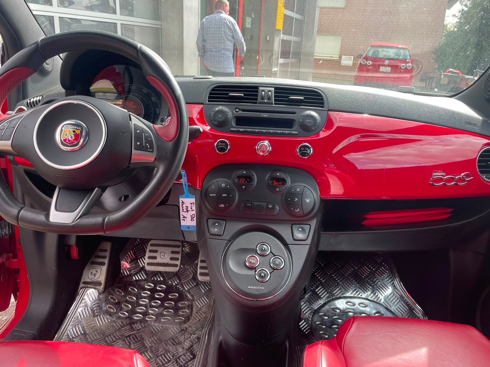 FIAT 595 1.4 16V Turbo Abarth Turismo Dualogic-image-4