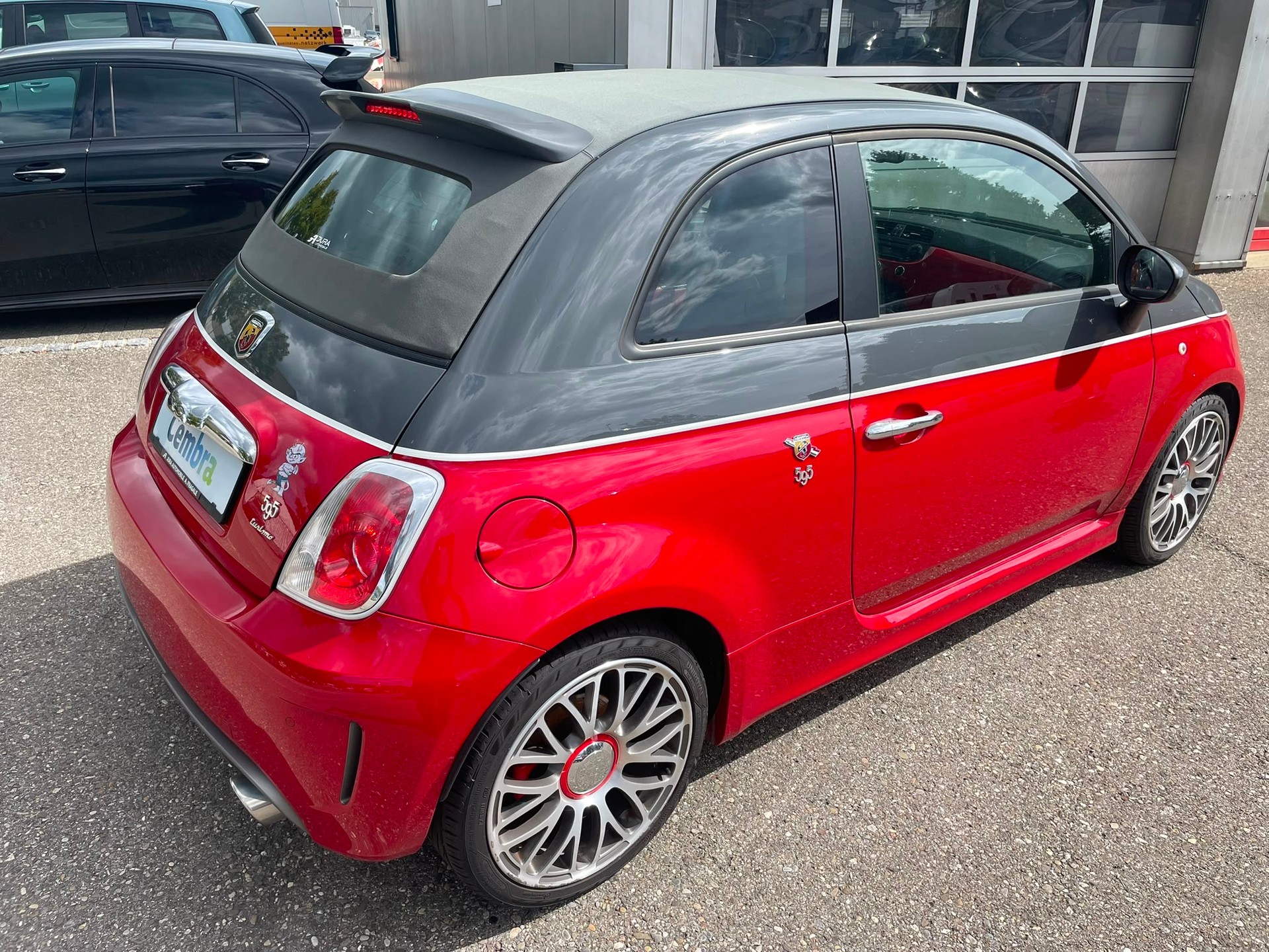 FIAT 595 1.4 16V Turbo Abarth Turismo Dualogic-image-1