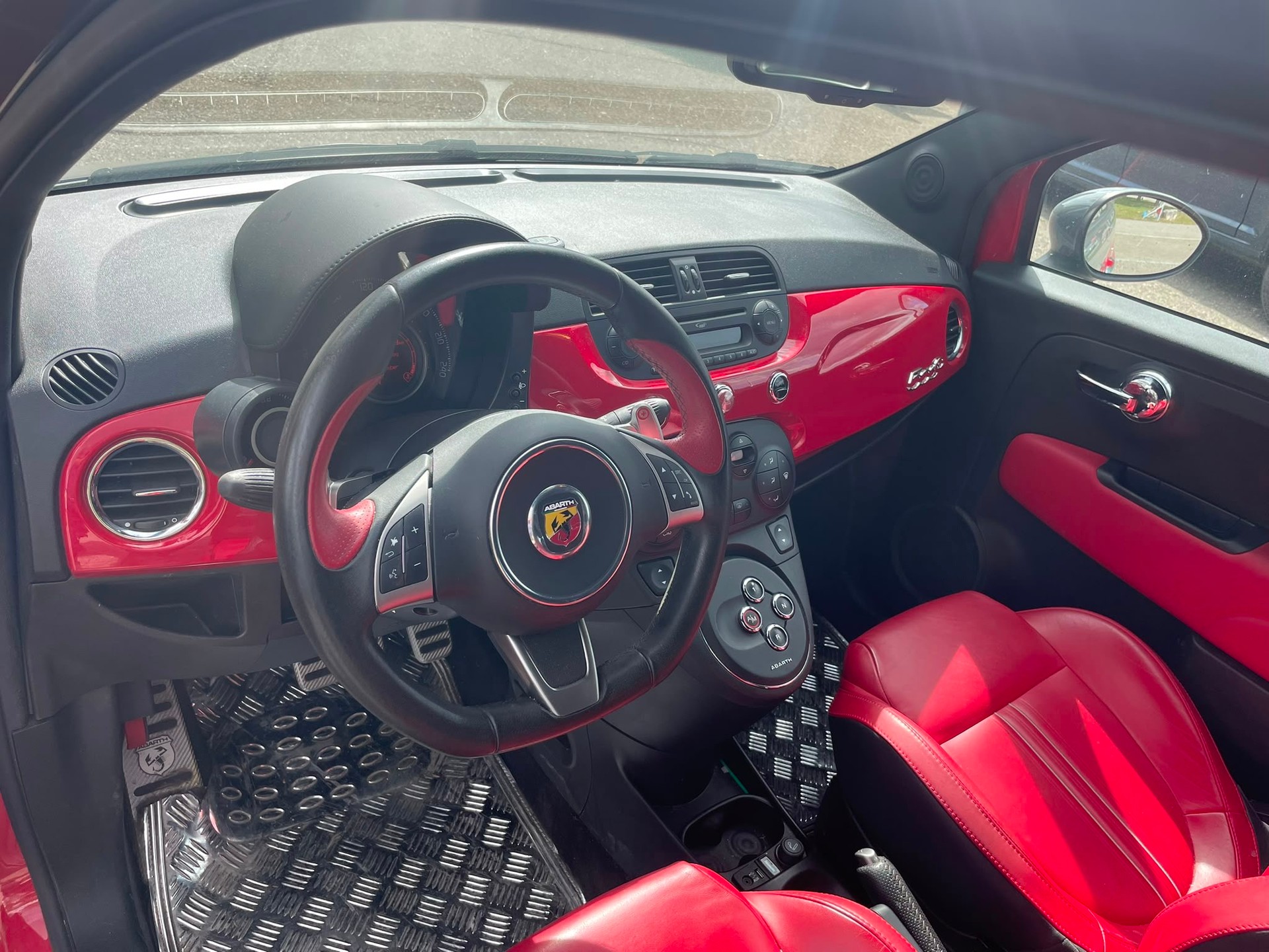 FIAT 595 1.4 16V Turbo Abarth Turismo Dualogic-image-3