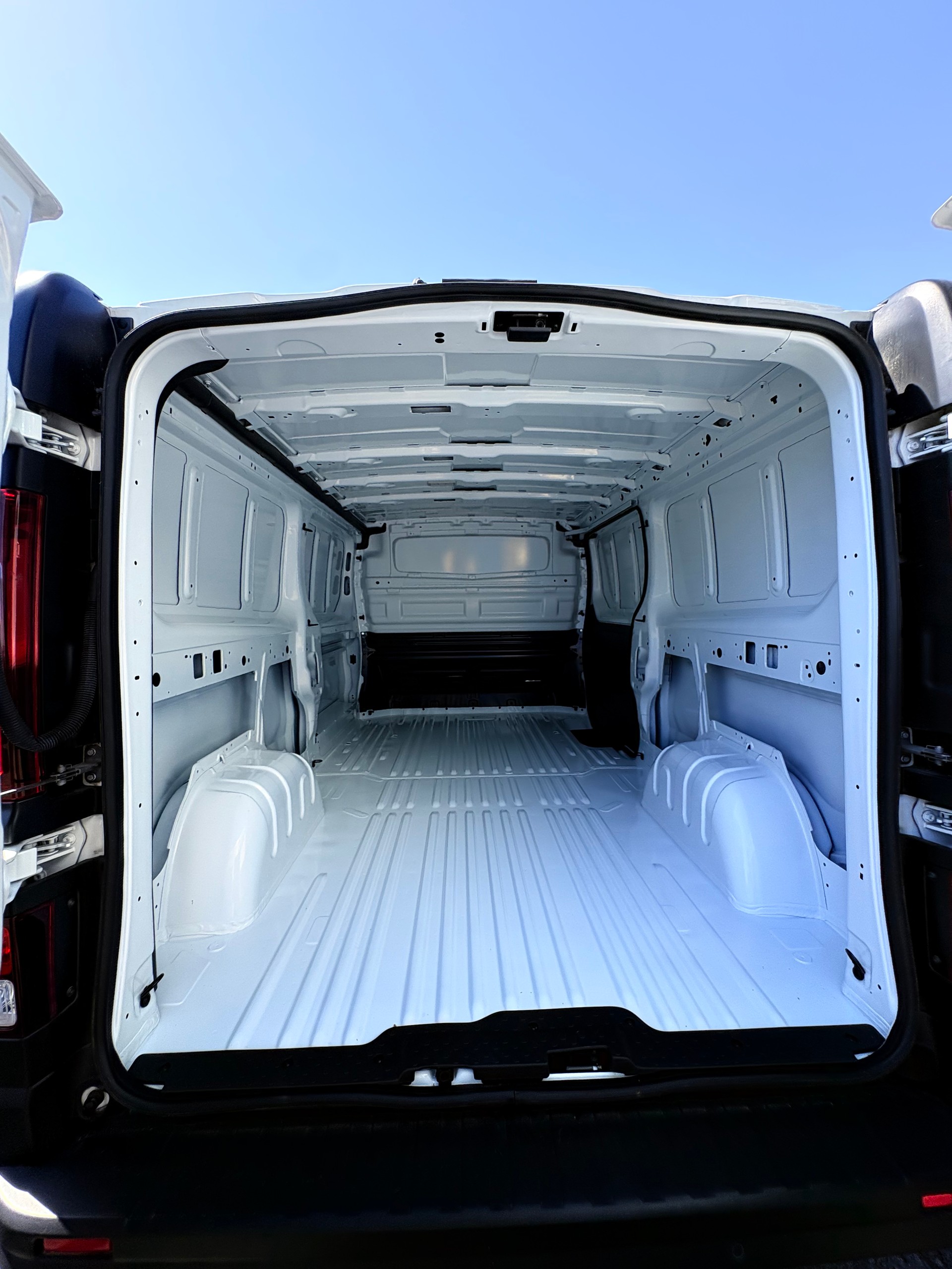 NISSAN PRIMASTAR FOURGON L2H1 150 CV-image-6