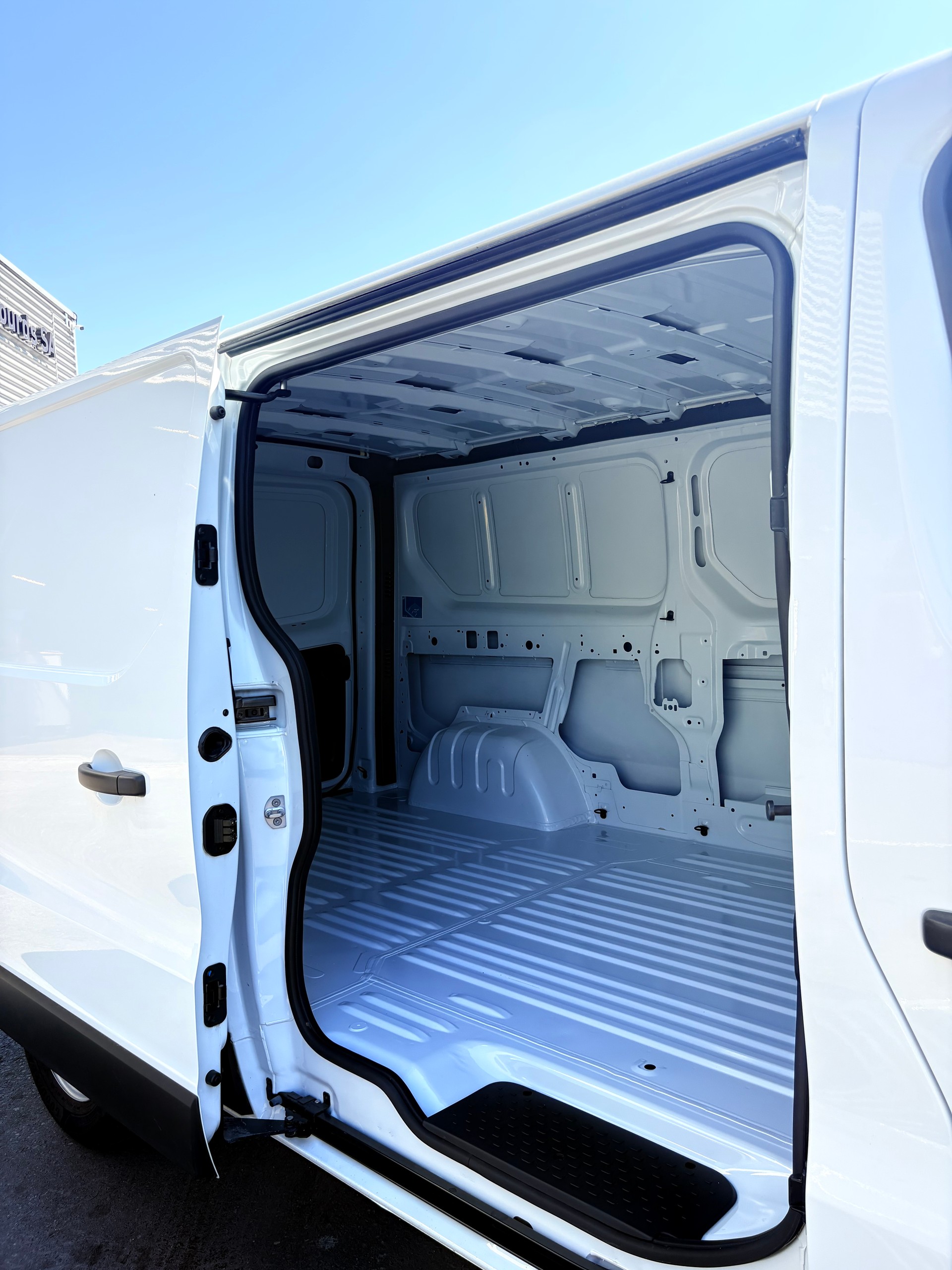 NISSAN PRIMASTAR FOURGON L2H1 150 CV-image-5