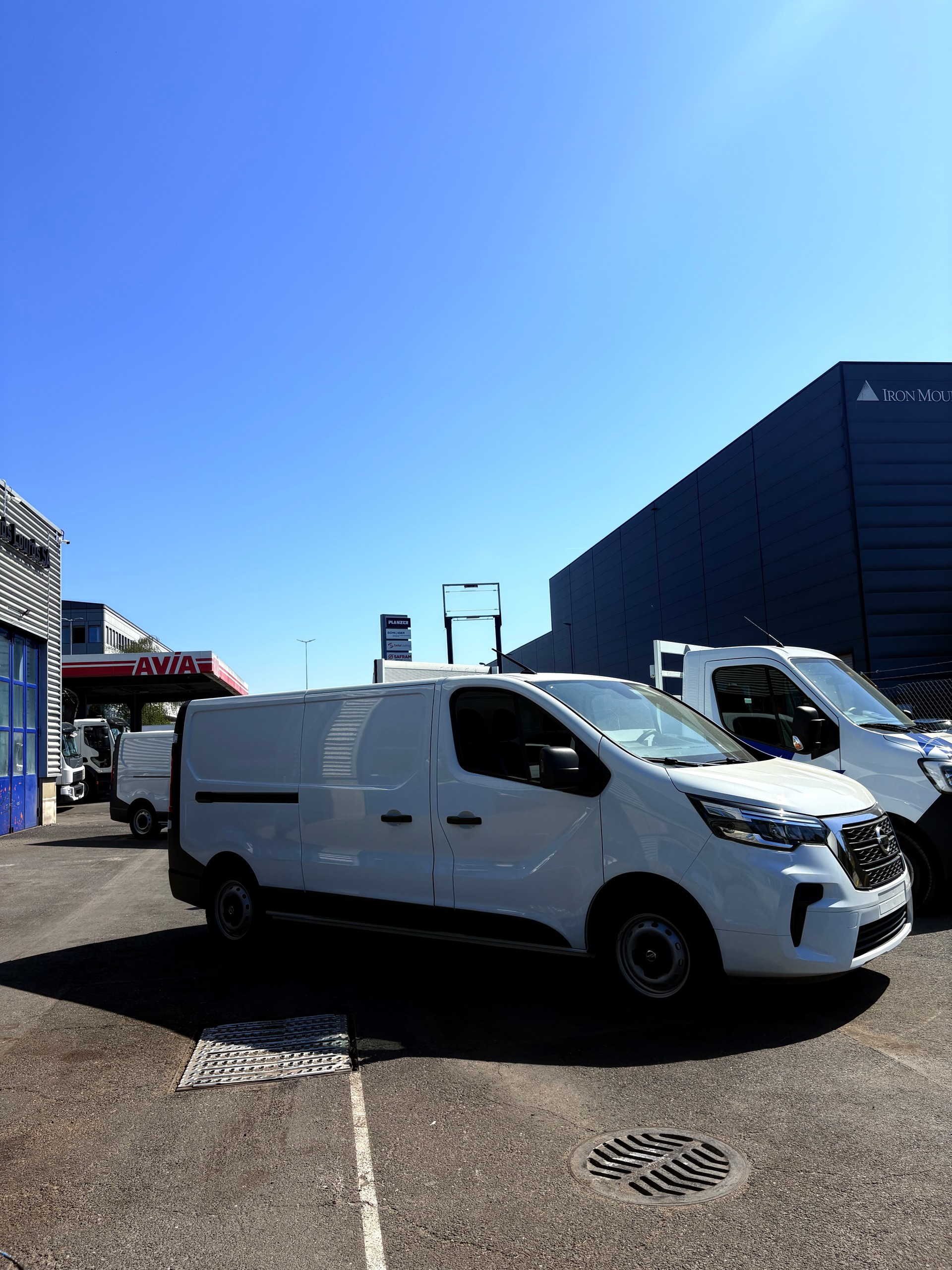 NISSAN PRIMASTAR FOURGON L2H1 150 CV-image-2