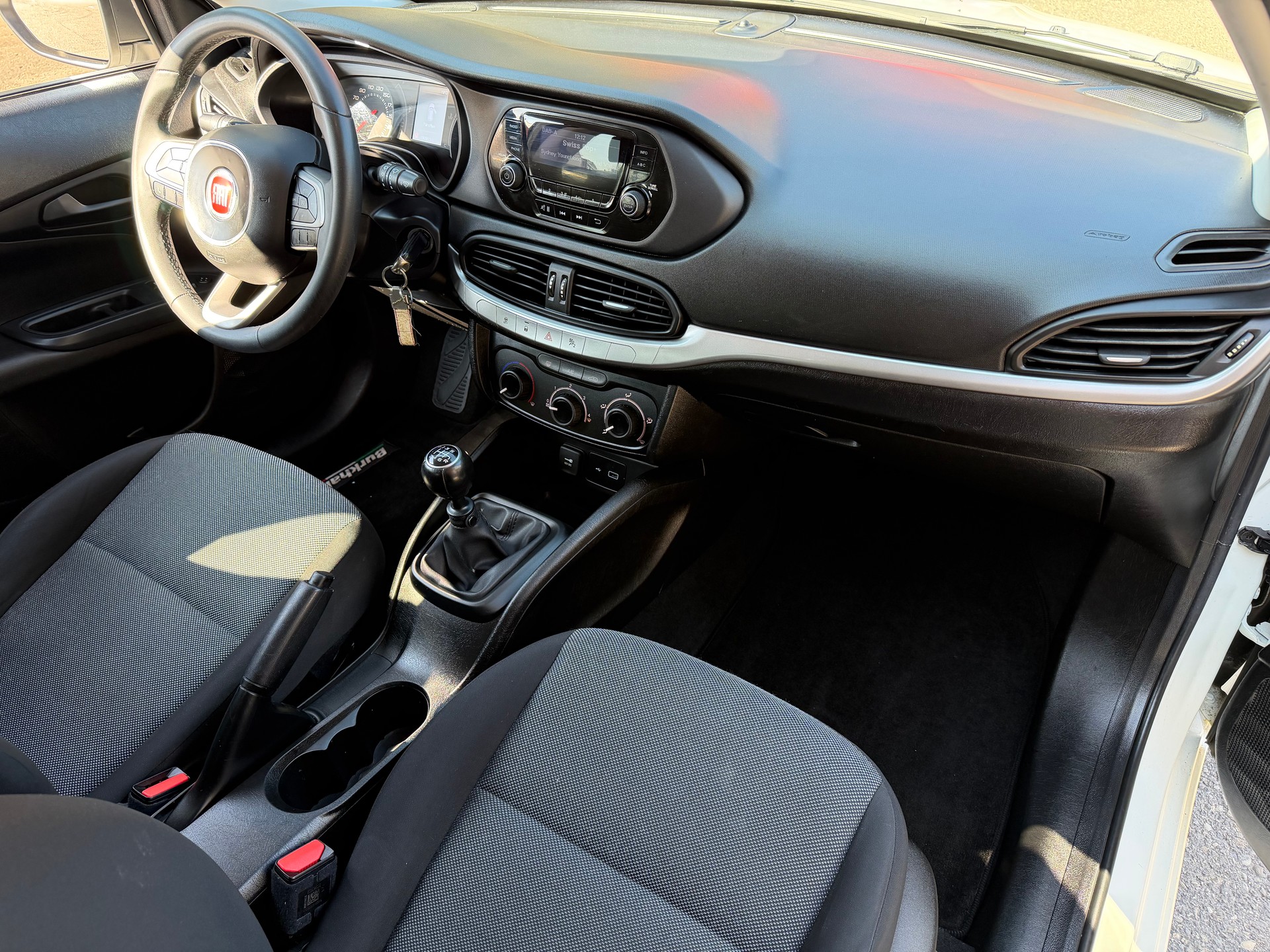 FIAT Tipo 1.4T Street-image-6