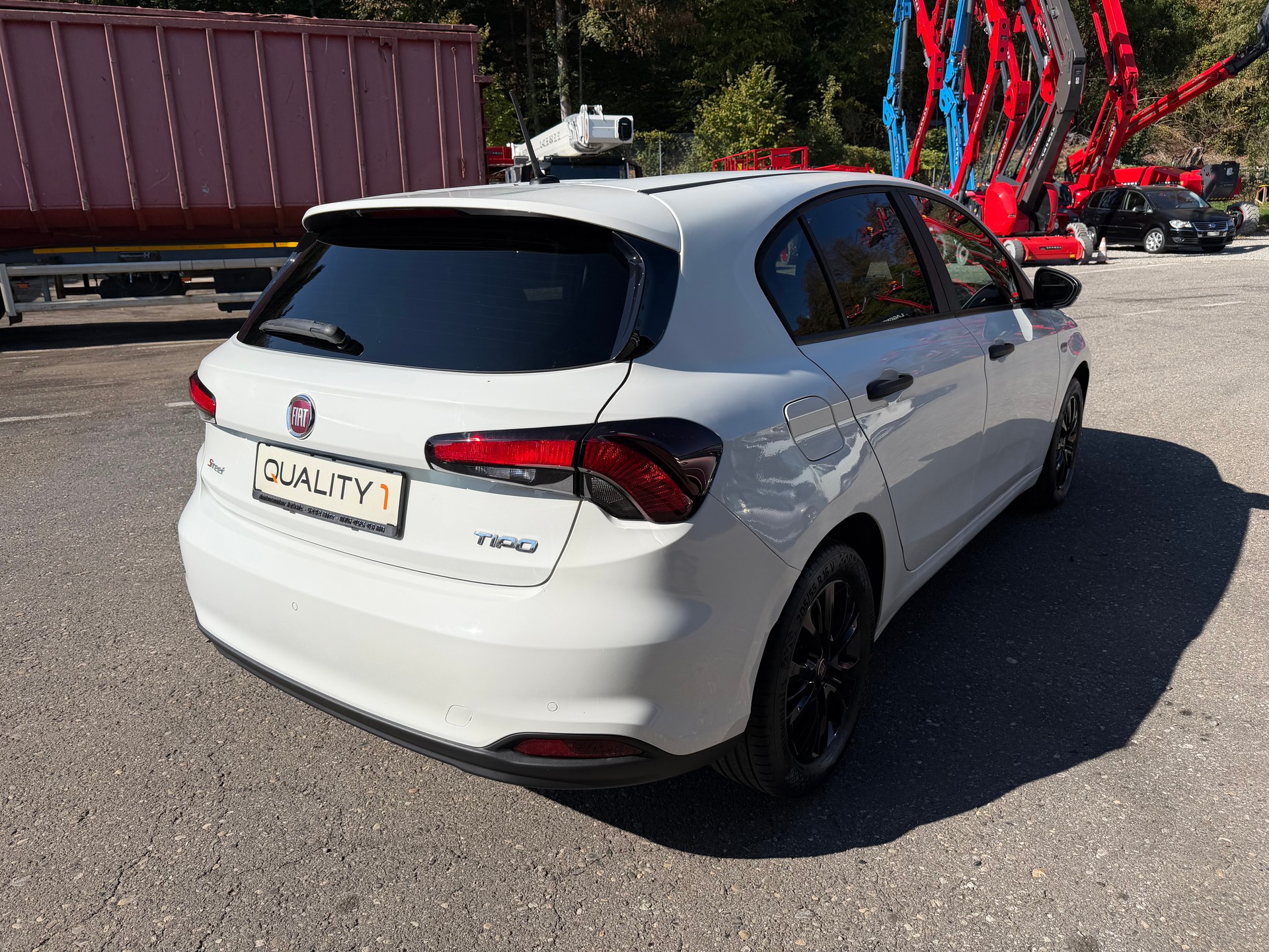 FIAT Tipo 1.4T Street-image-3