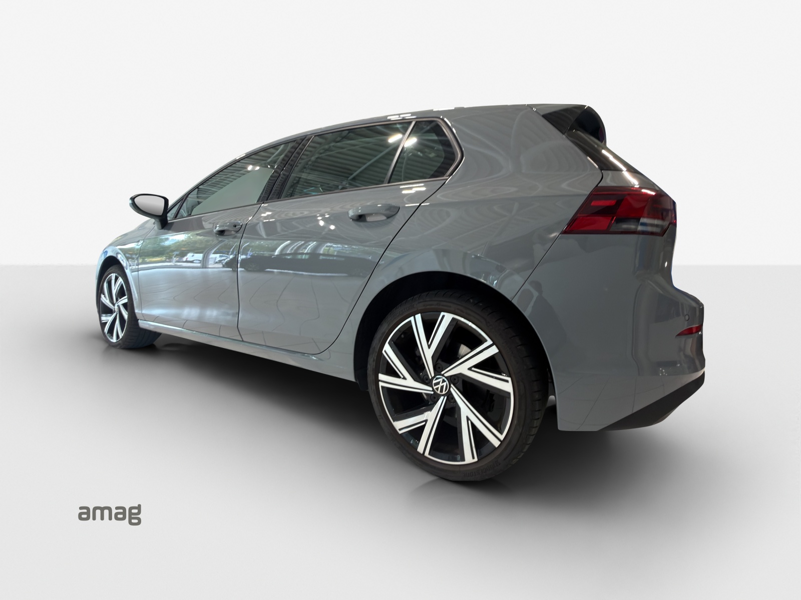 VW Golf 1.0 eTSI mHEV ACTLife DSG-image-2