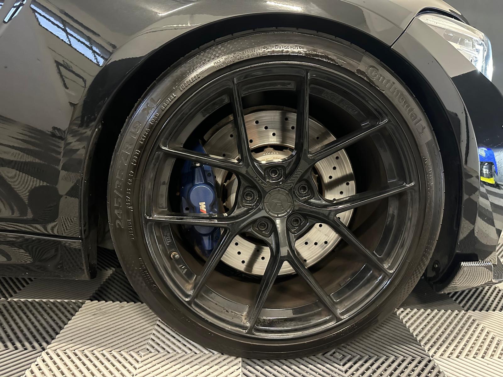 BMW M2 Competition Drivelogic *Echappement spécial *Harman Kardon *"Jantes Japan Racing"-image-29