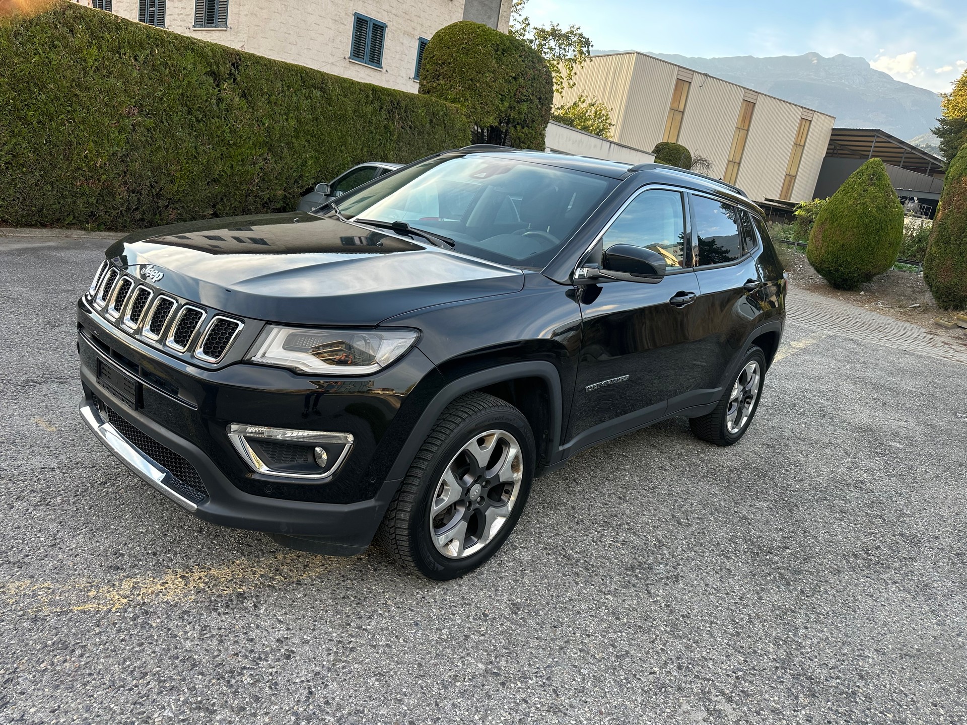 JEEP Compass 1.4 Turbo Limited AWD 9ATX-image-0