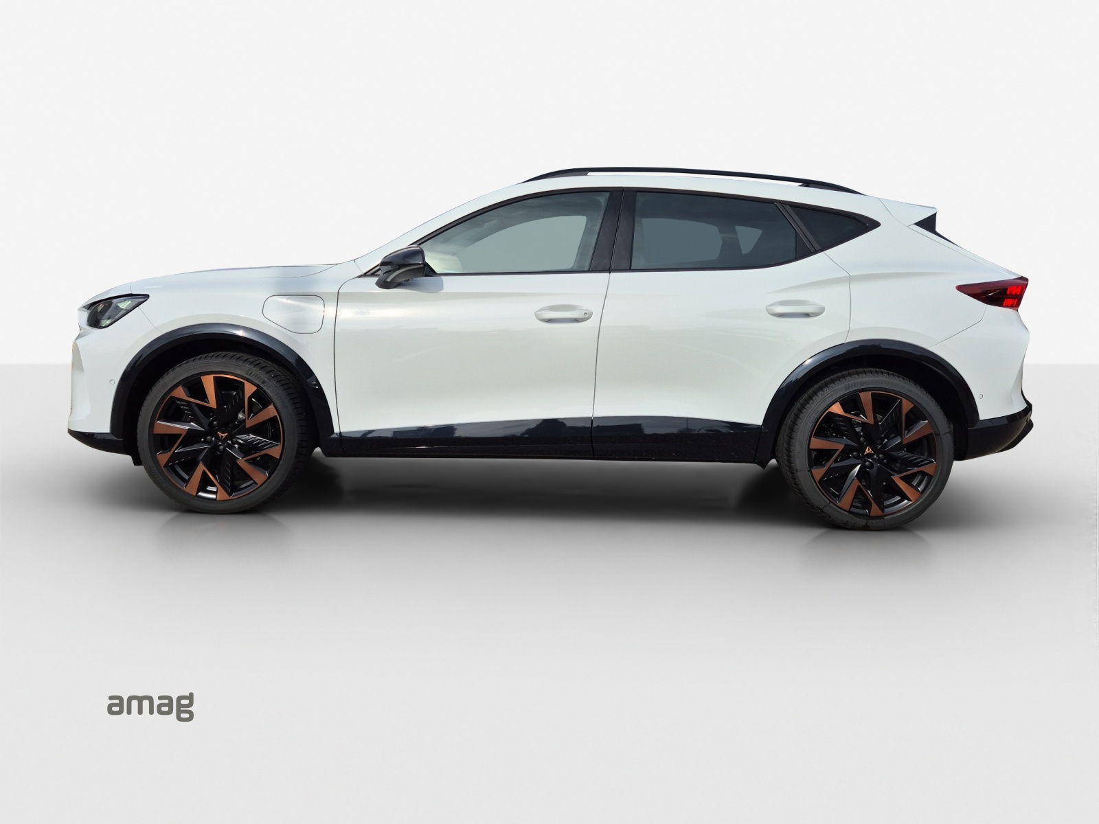 CUPRA Formentor 1.5 e-HYBRID pHEV VZ DSG-image-1