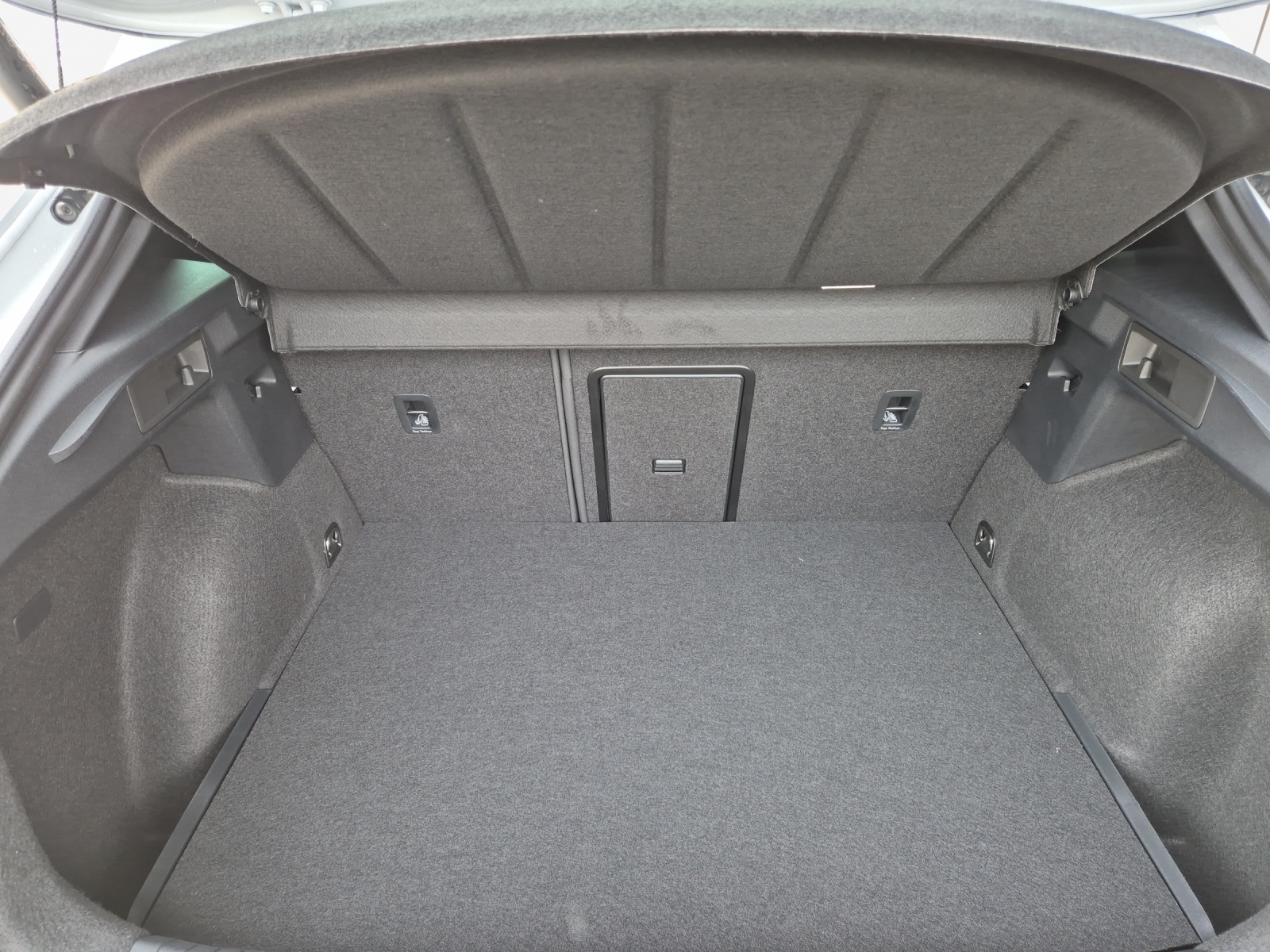 CUPRA Formentor 1.5 e-HYBRID pHEV VZ DSG-image-12