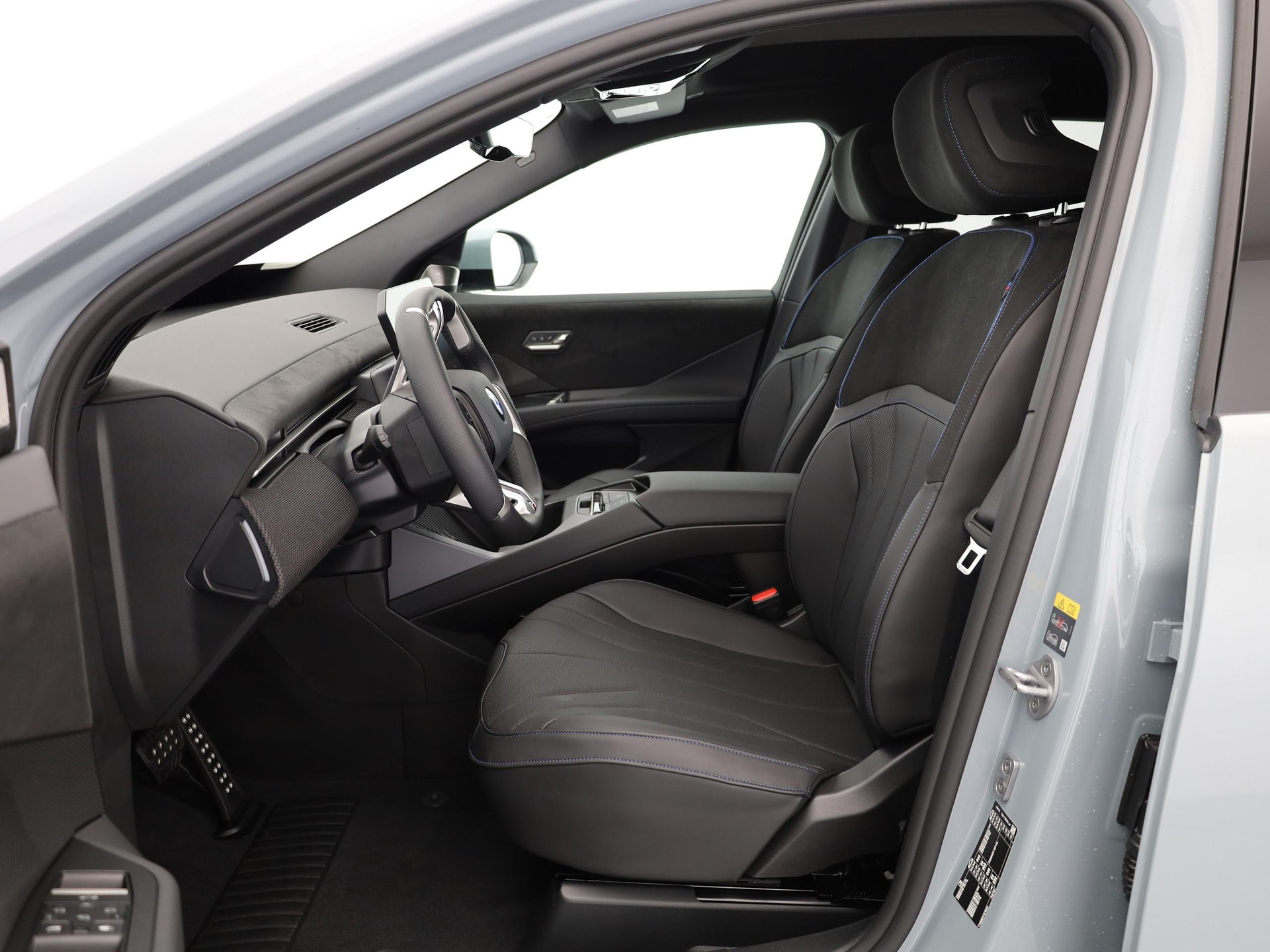 BMW iX3 NA5 40-image-4