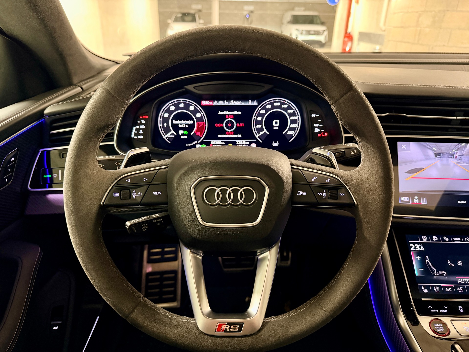 AUDI RSQ8 quattro tiptronic-image-8