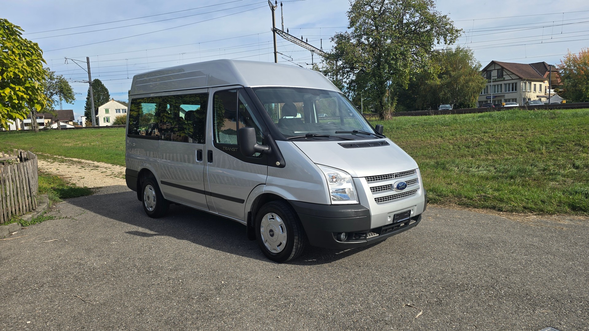 FORD Transit 300S Trend 9Plätze, Hochdach, H2-image-2