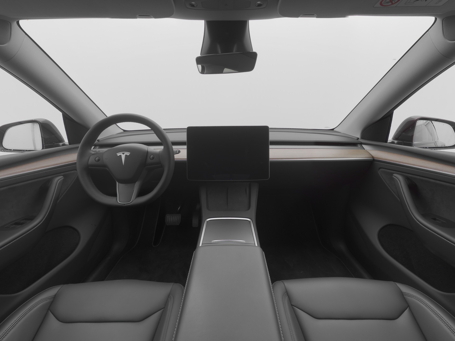 TESLA Model Y Long Range-image-5