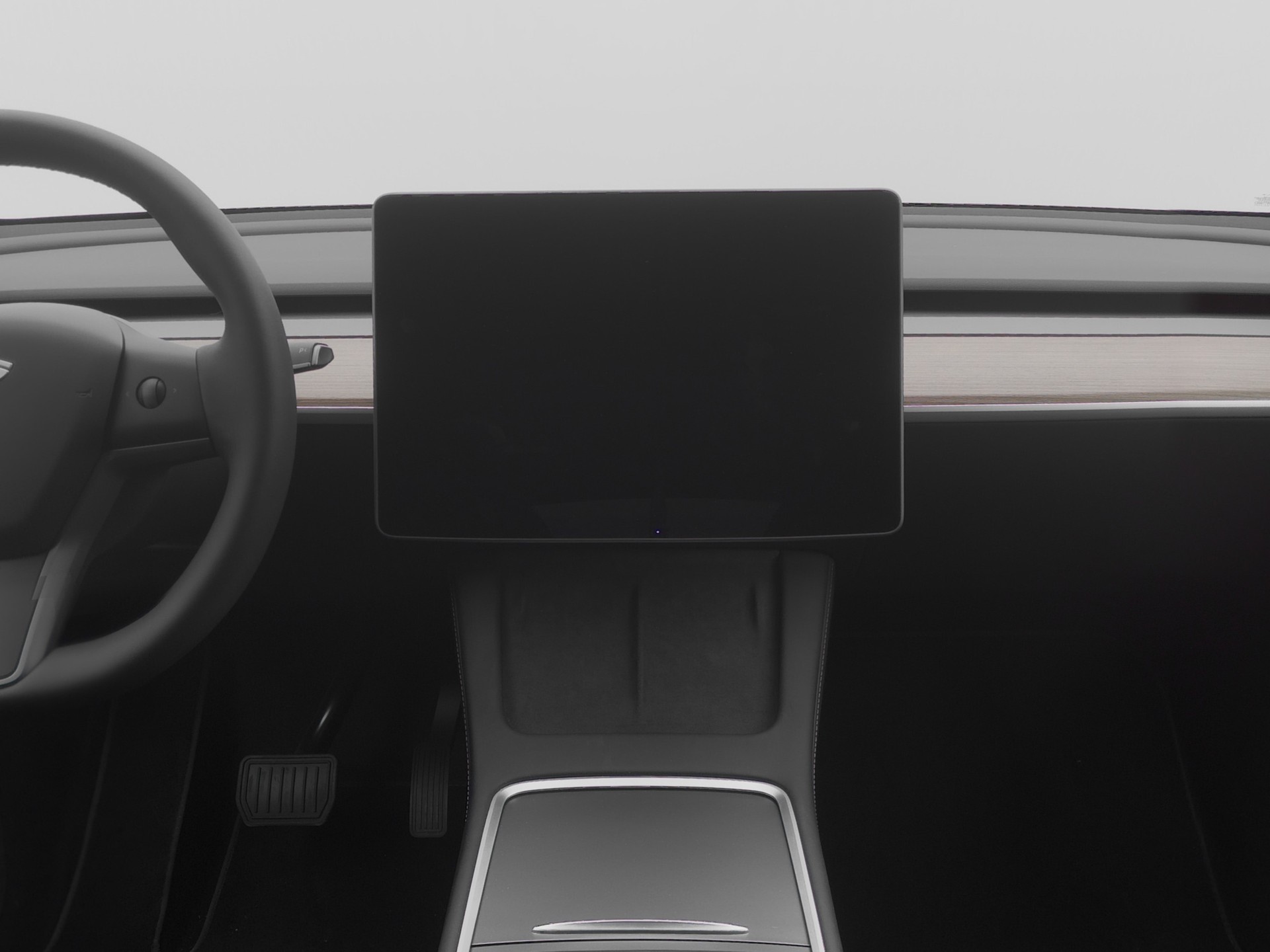 TESLA Model Y Long Range-image-7