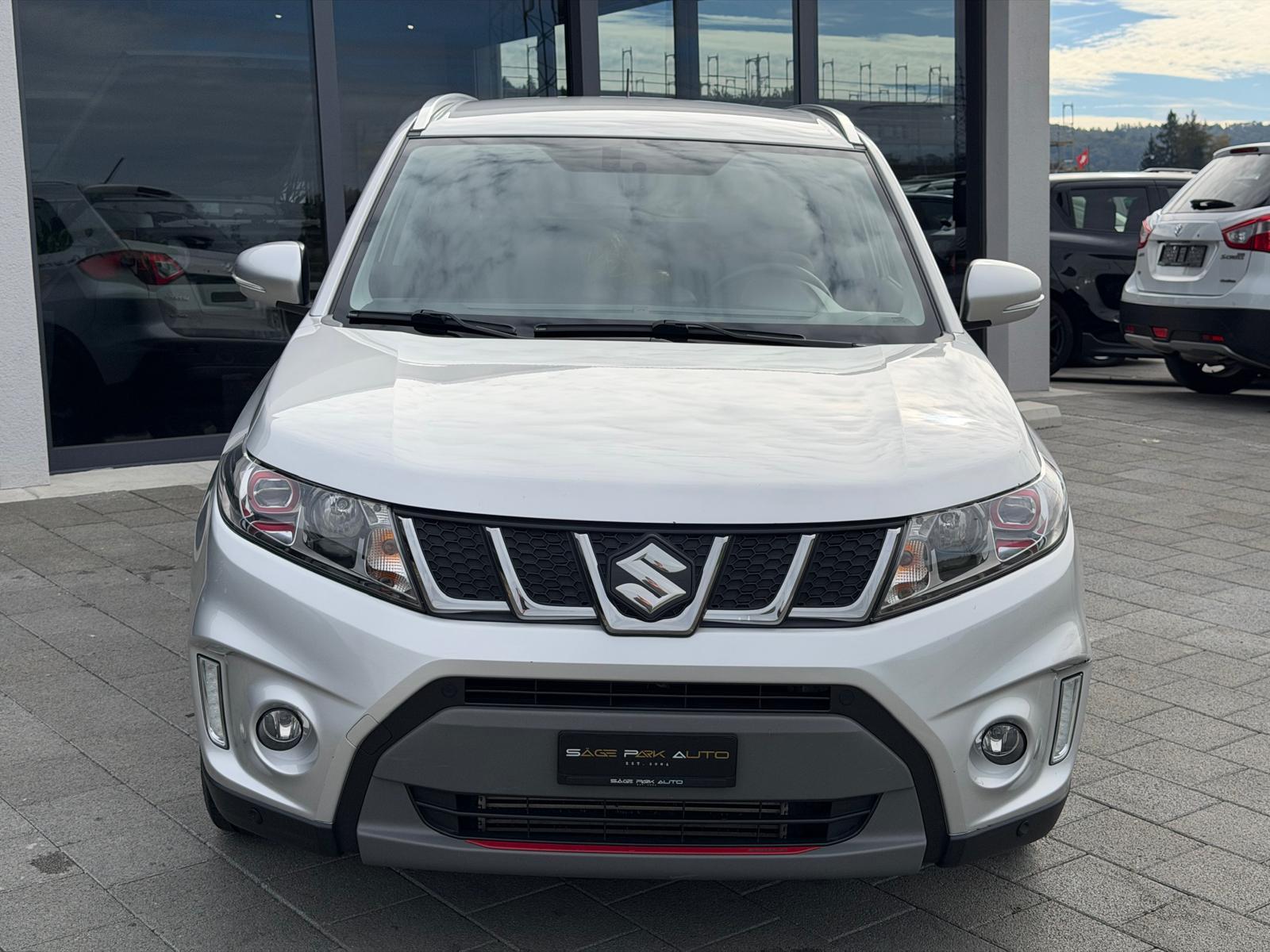 SUZUKI Vitara 1.4 T Piz Sulai Top 4x4-showroom-element-2