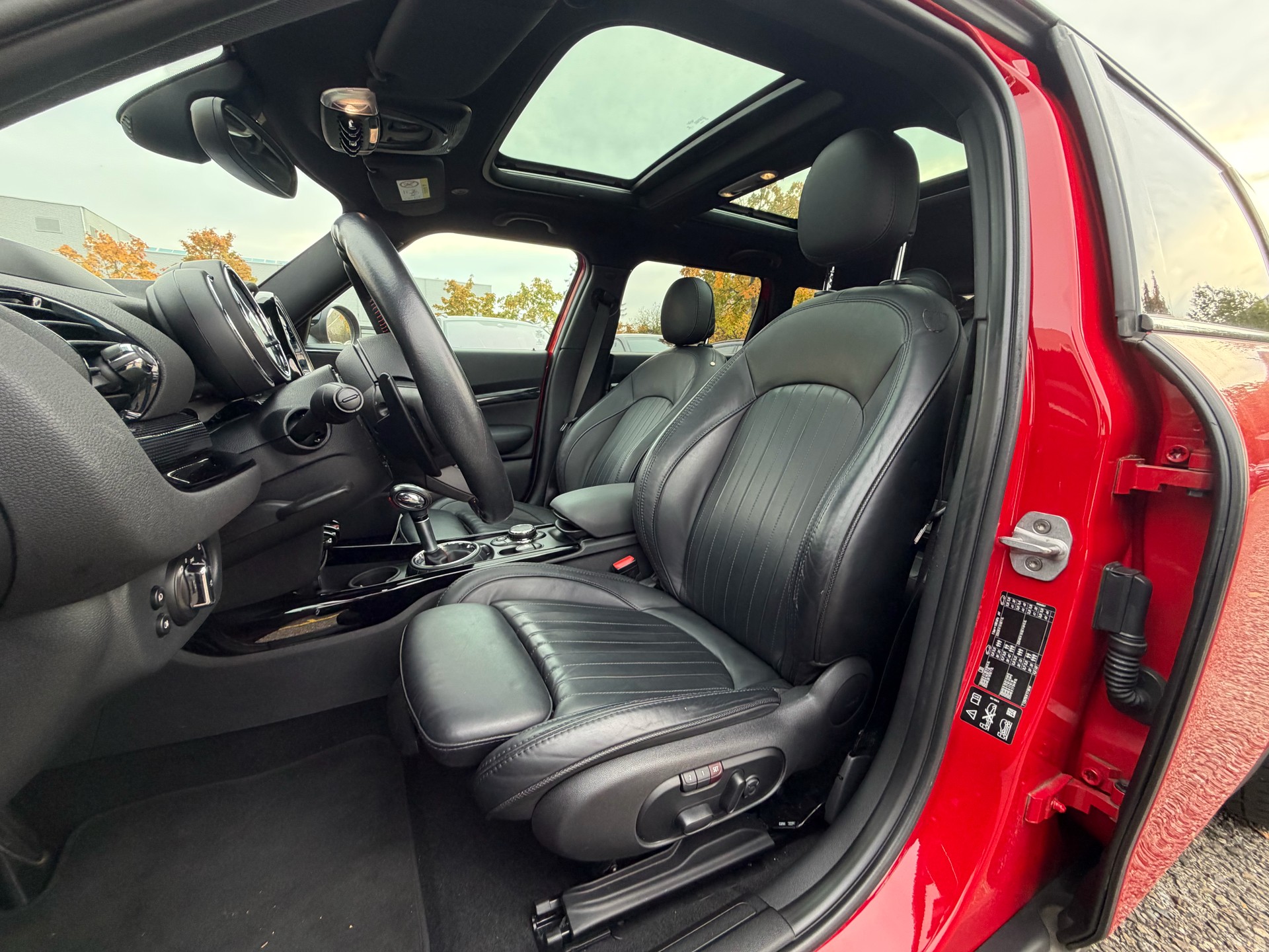 MINI Clubman Cooper S ALL4 Steptronic-image-8