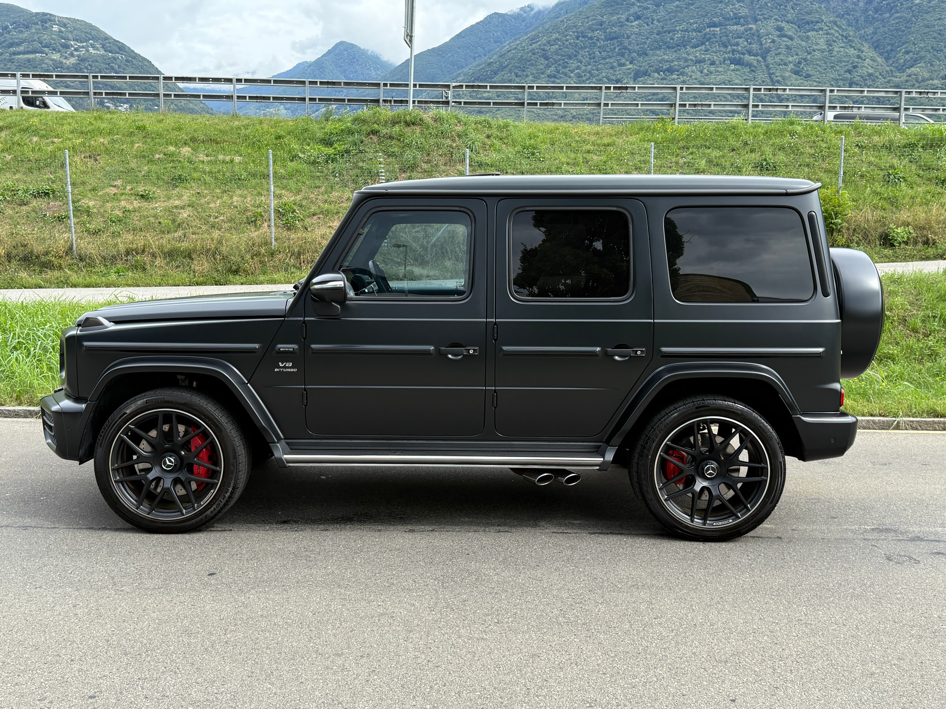 MERCEDES-BENZ G 63 AMG Speedshift Plus G-Tronic | Designo Matt Black |-image-2