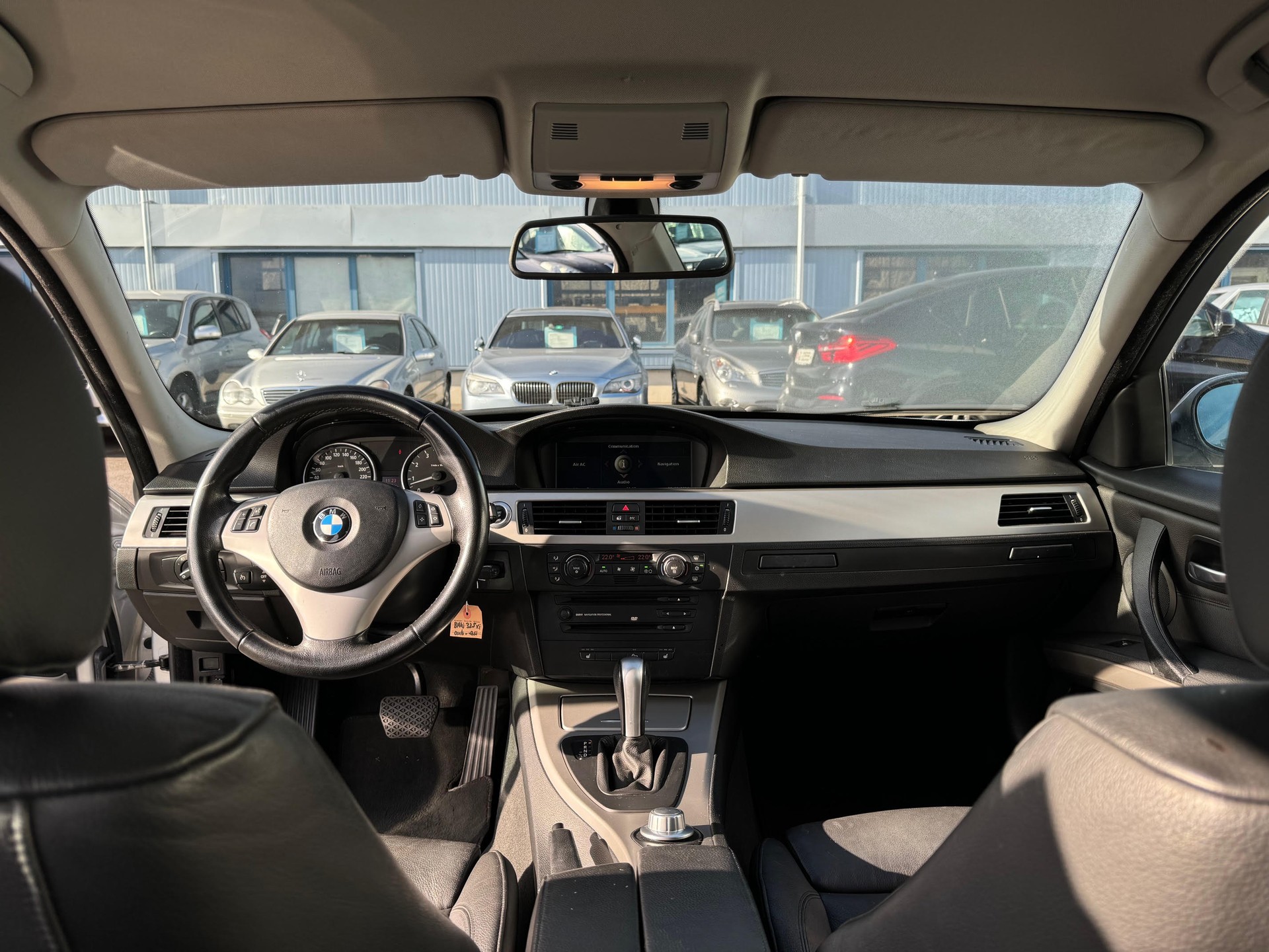 BMW 325i x-drive Steptronic-image-10
