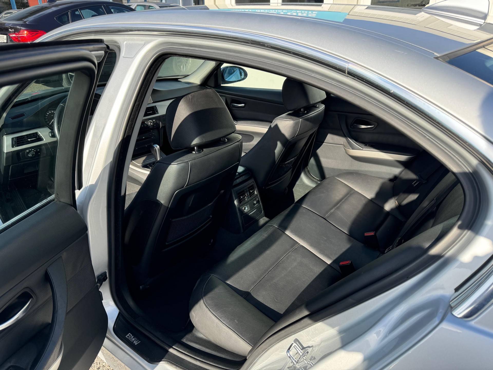 BMW 325i x-drive Steptronic-image-9