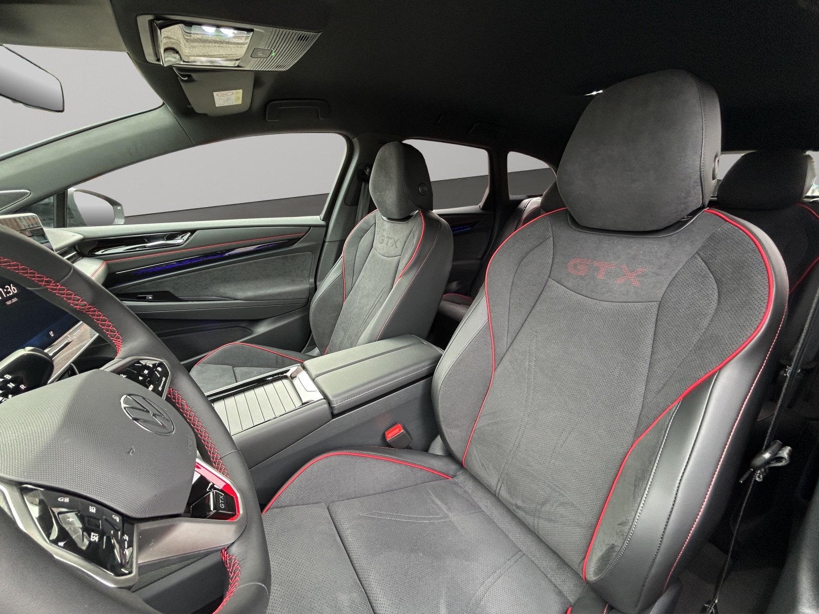 VW ID.7 Tourer GTX 86 kWh GTX United 4 Motion-image-5