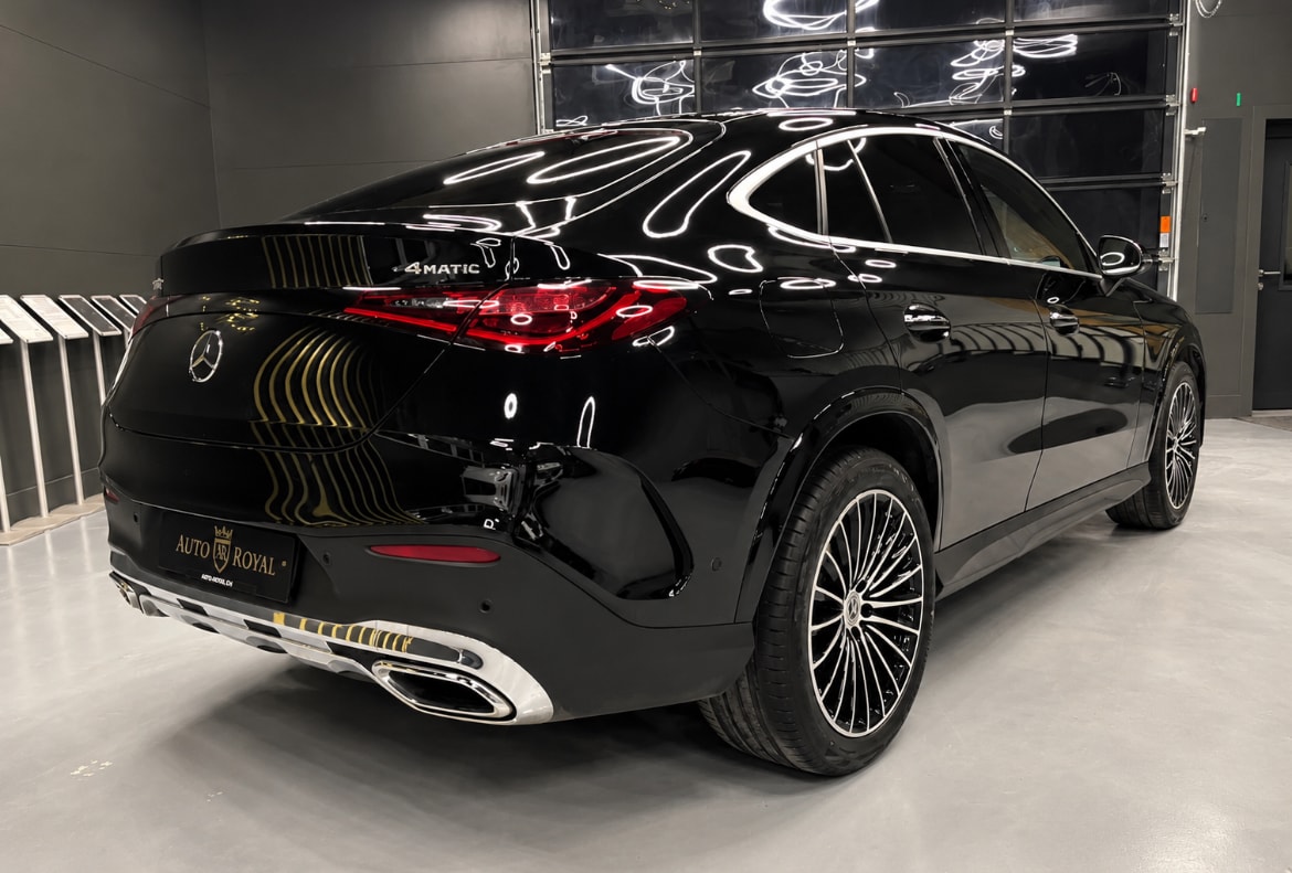 MERCEDES-BENZ GLC Coupé 220 d AMG Line 4Matic 9G-Tronic-image-6