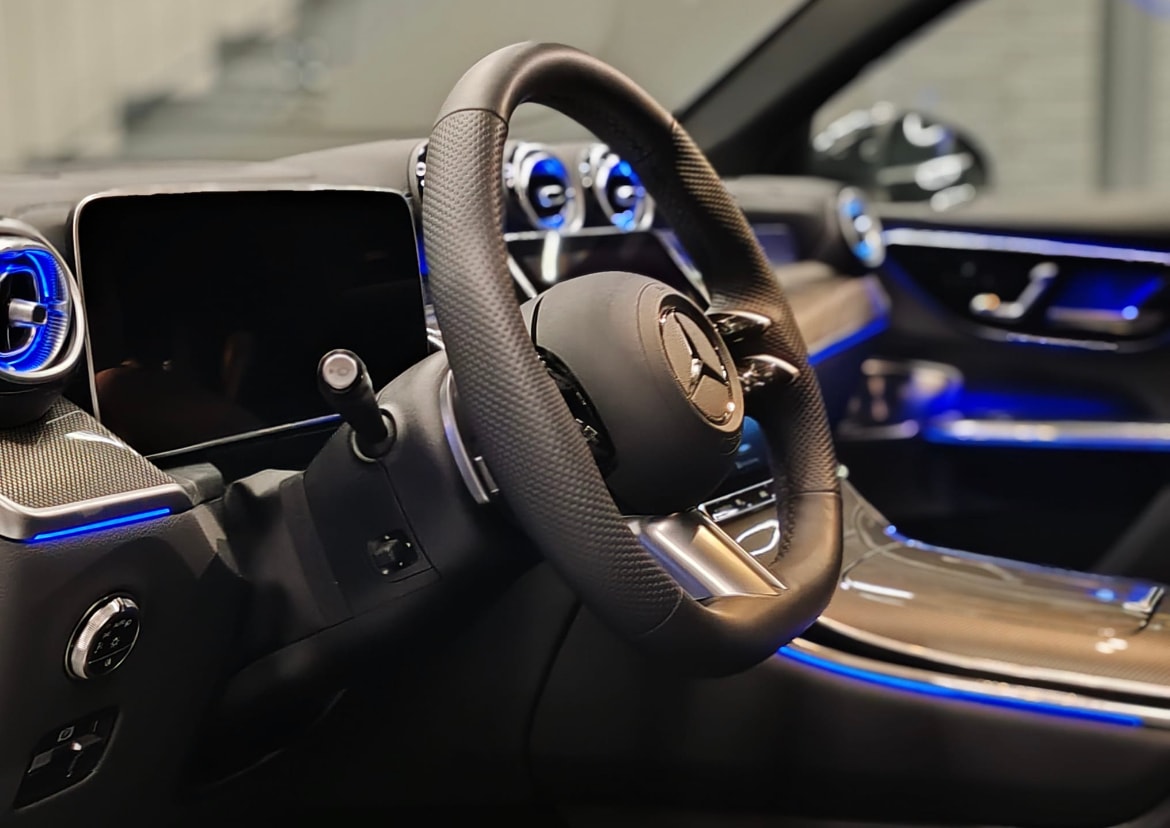MERCEDES-BENZ GLC Coupé 220 d AMG Line 4Matic 9G-Tronic-image-12