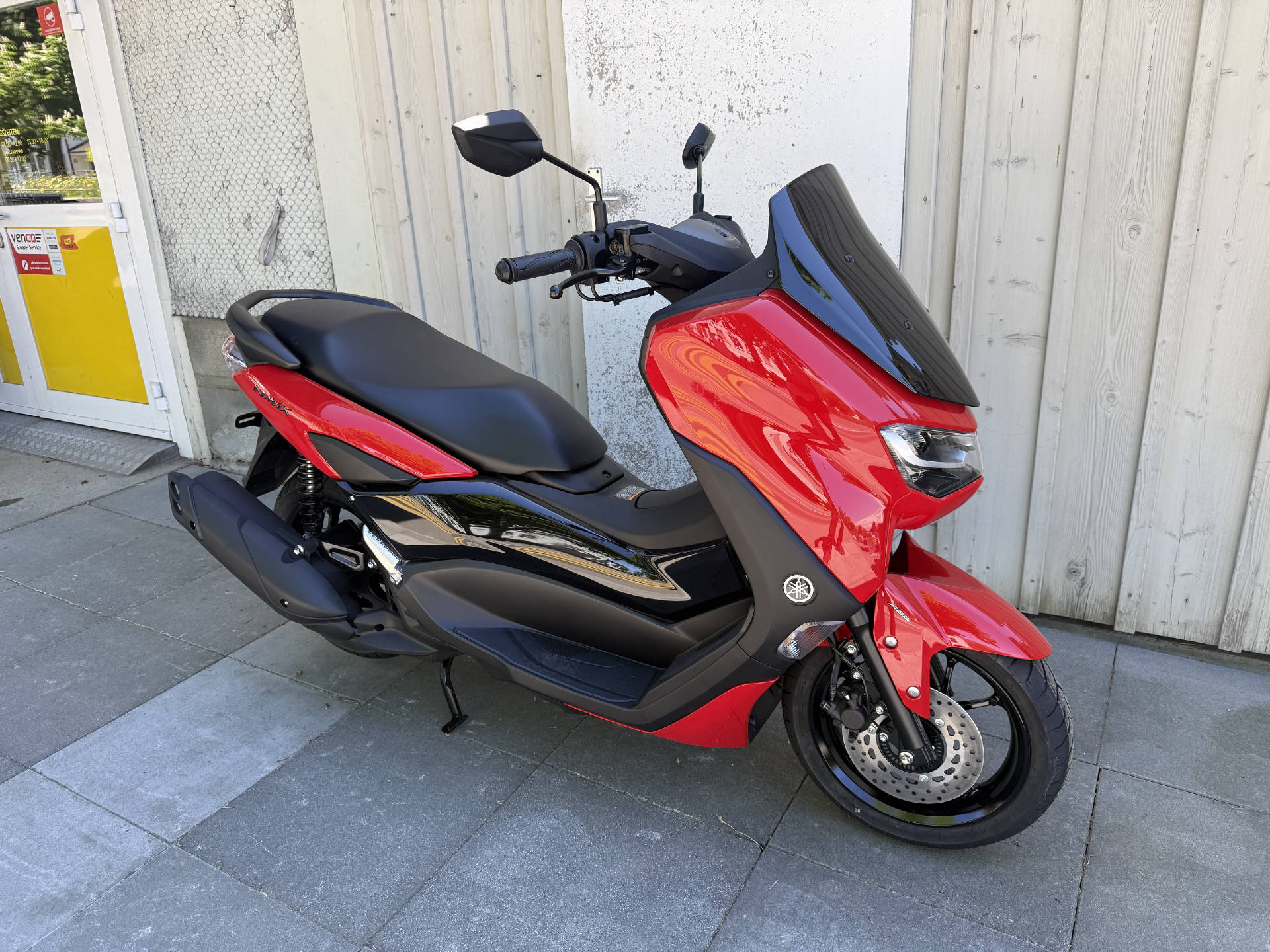 YAMAHA GPD 125 NMAX ABS-image-1