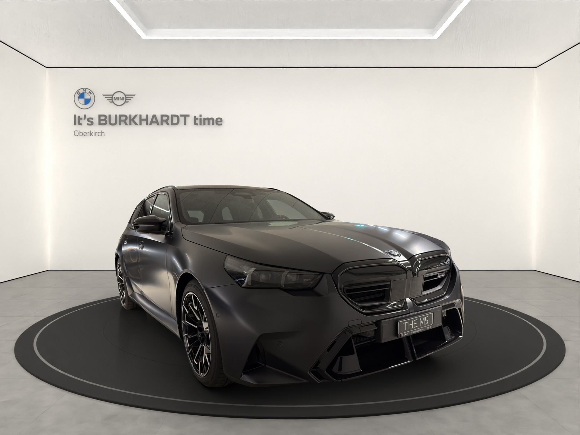 BMW M5 xDrive Touring-image-7