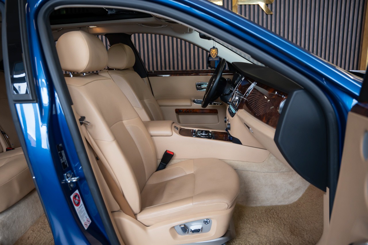 ROLLS-ROYCE Ghost 6.6 V12-image-14