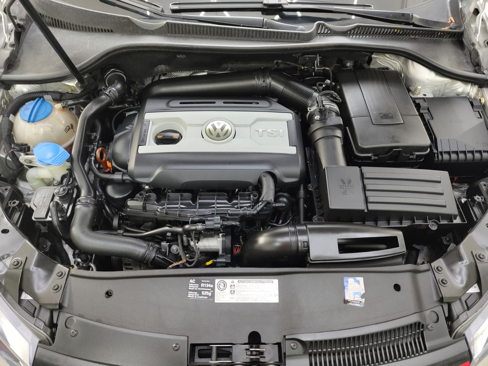 VW Golf 2.0 TSI GTI-image-10
