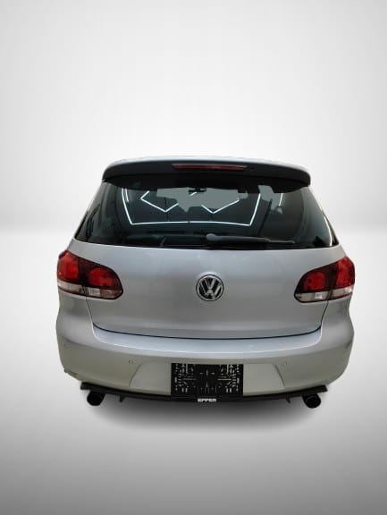 VW Golf 2.0 TSI GTI-image-4