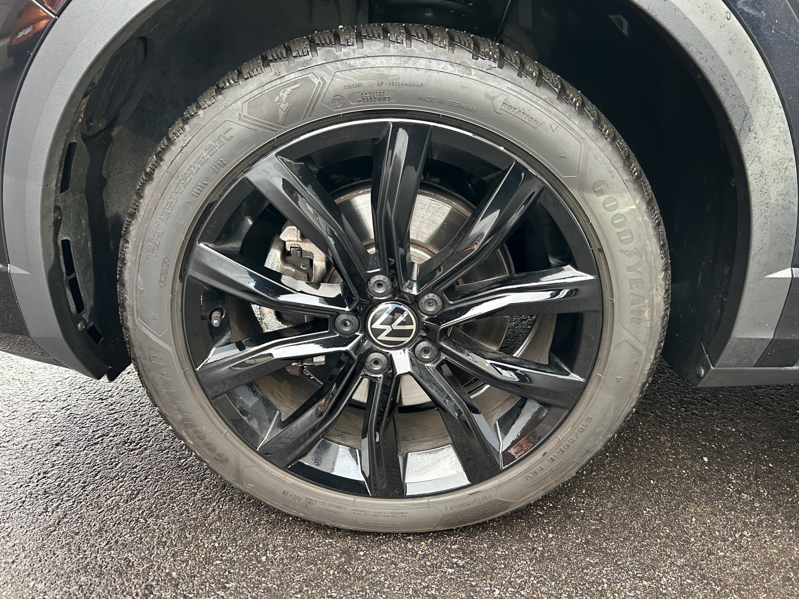 VW T-Roc 2.0 TSI R-Line DSG 4Motion - Rückfahrkamera - Matrix - LED-image-15