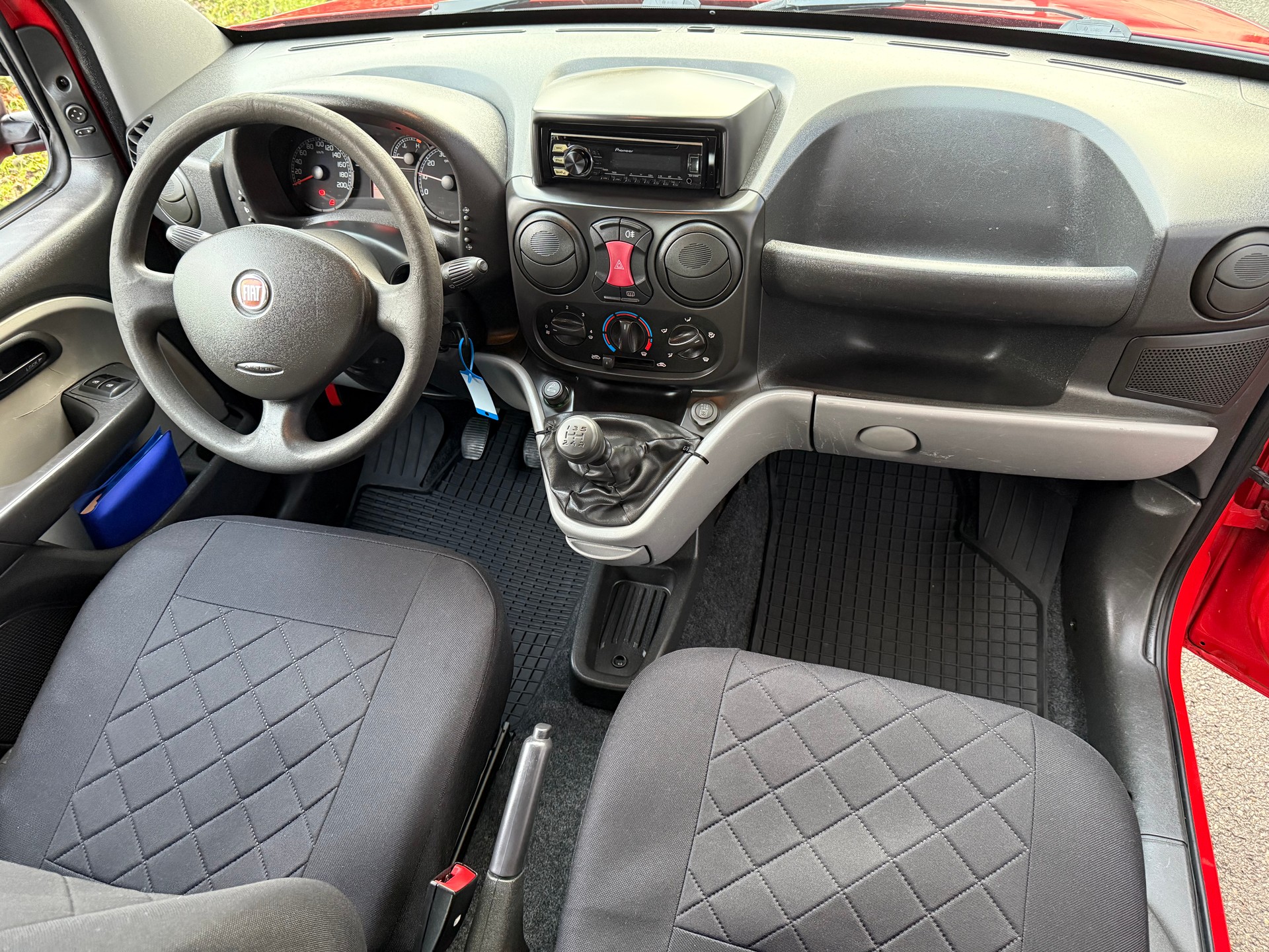 FIAT Doblò 1.4 MPI Cargo Swiss-image-8
