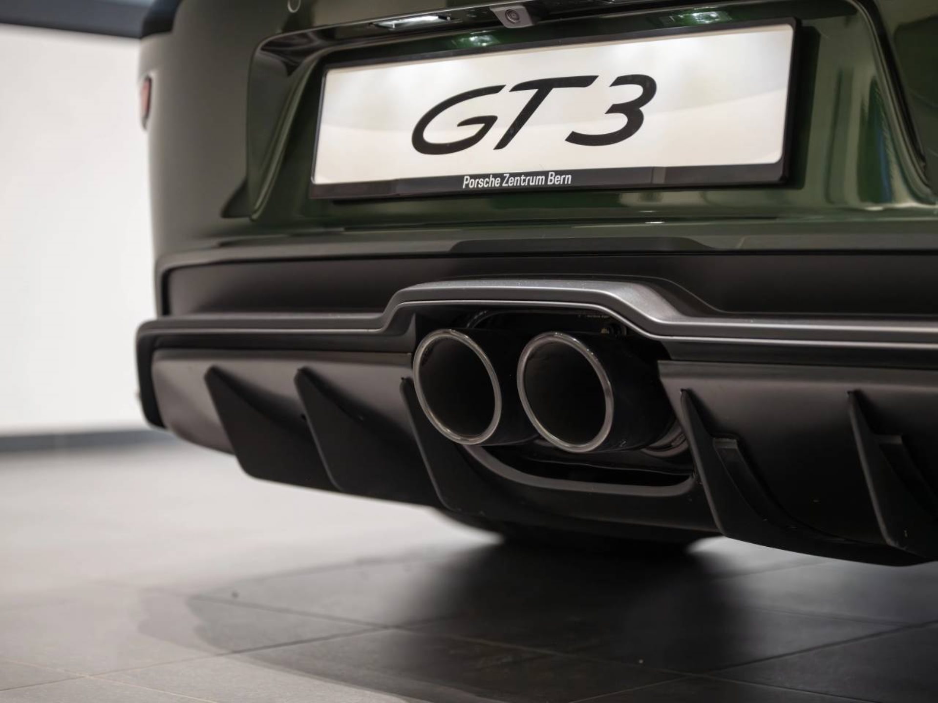 PORSCHE 911 GT3-image-27