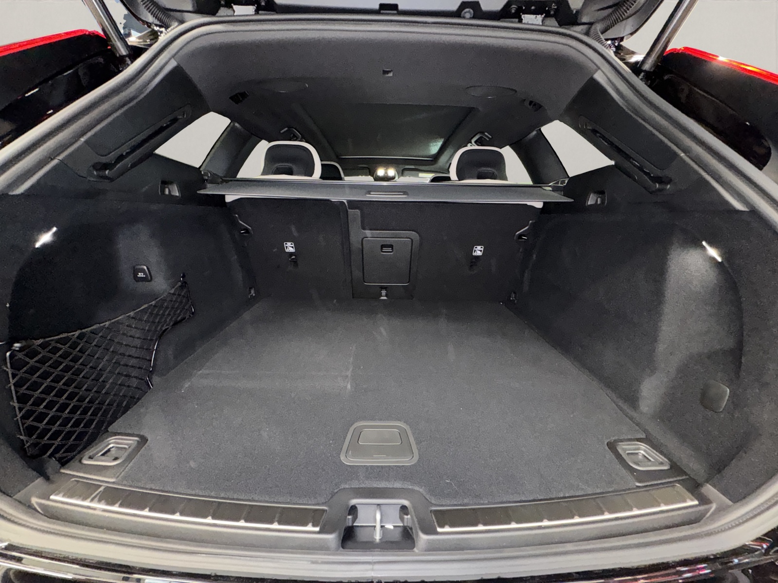 VOLVO XC60 2.0 T6 TE Ultra Dark eAWD-image-9