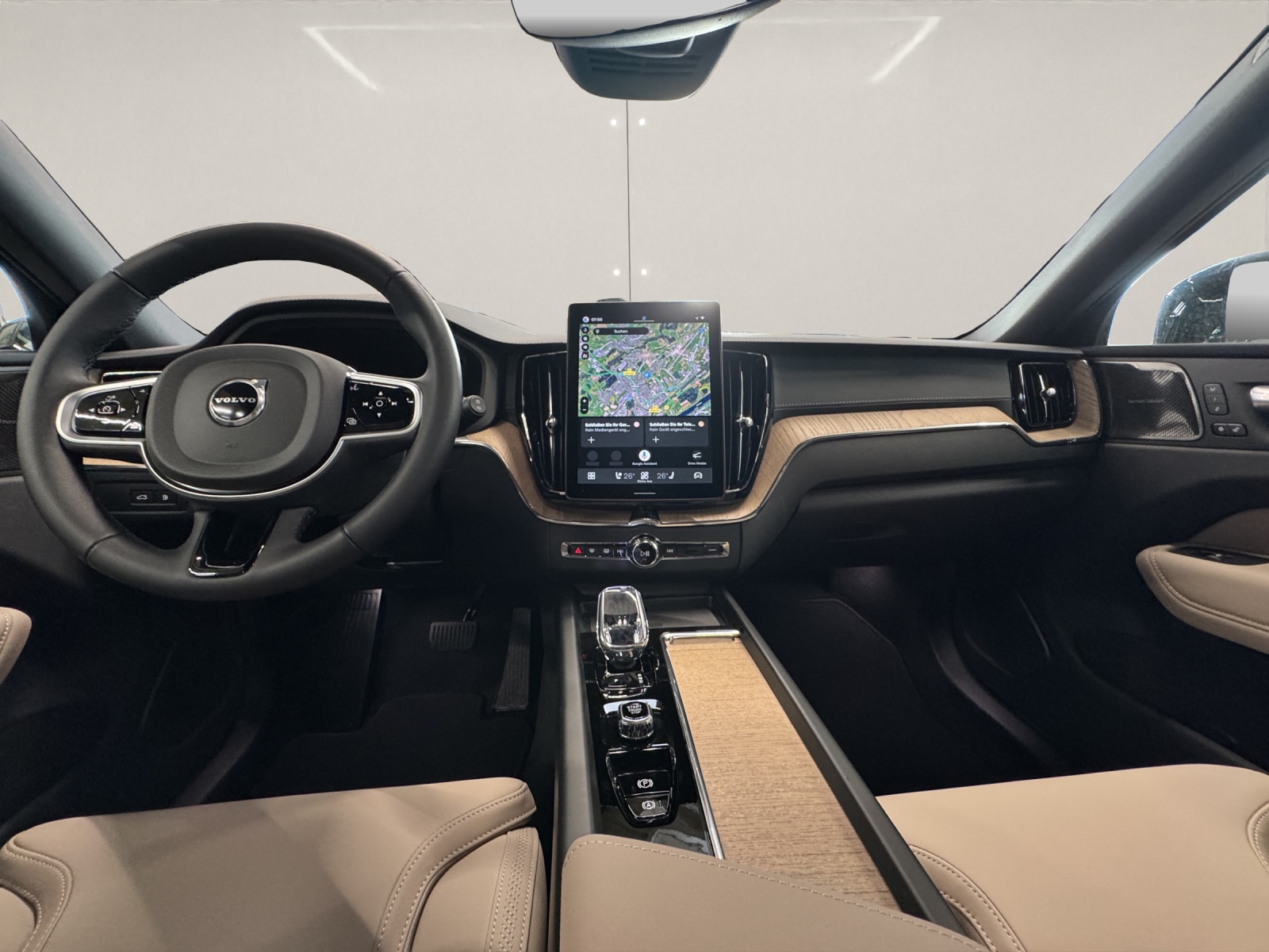VOLVO XC60 2.0 T6 TE Ultra Dark eAWD-image-15