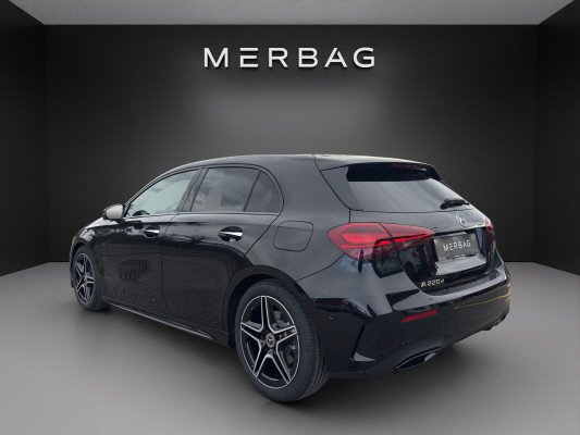 MERCEDES-BENZ A 180 Night Star 7G-DCT-image-3