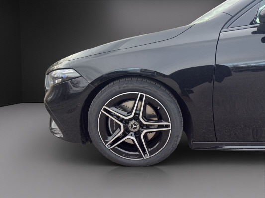 MERCEDES-BENZ A 180 Night Star 7G-DCT-image-5
