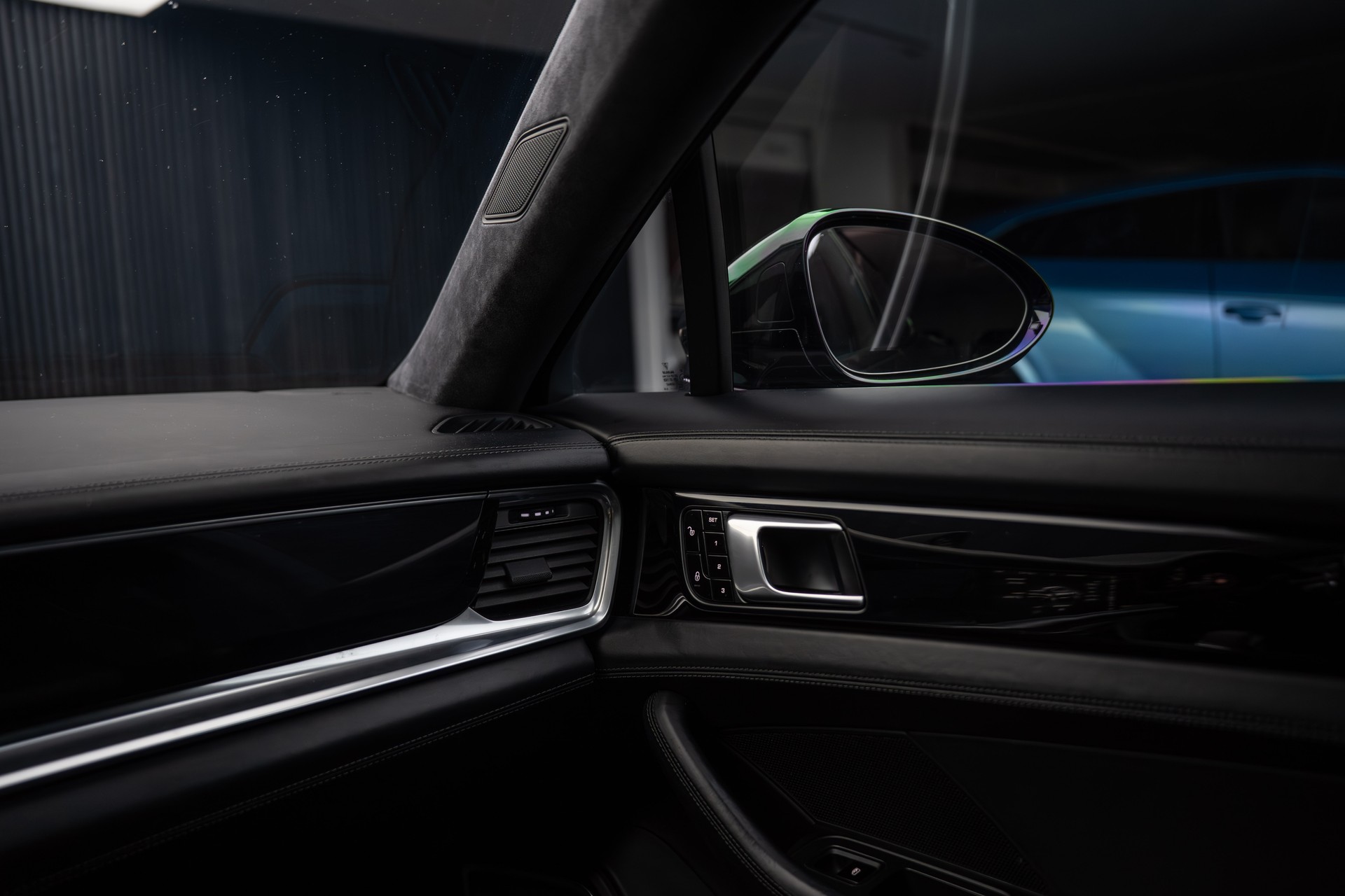 PORSCHE Panamera Turbo S E-Hybrid PDK-image-12