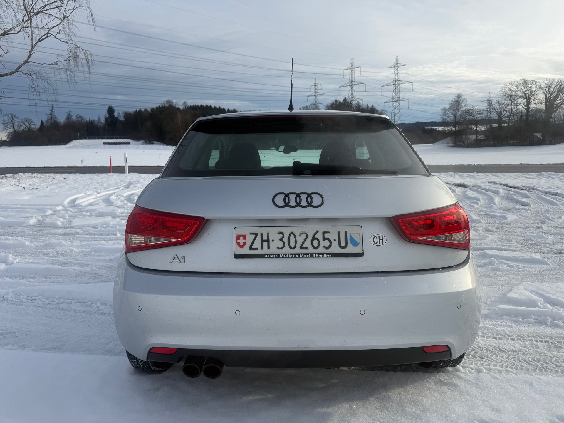 AUDI A1 1.4 TFSI Attraction S-tronic-image-7