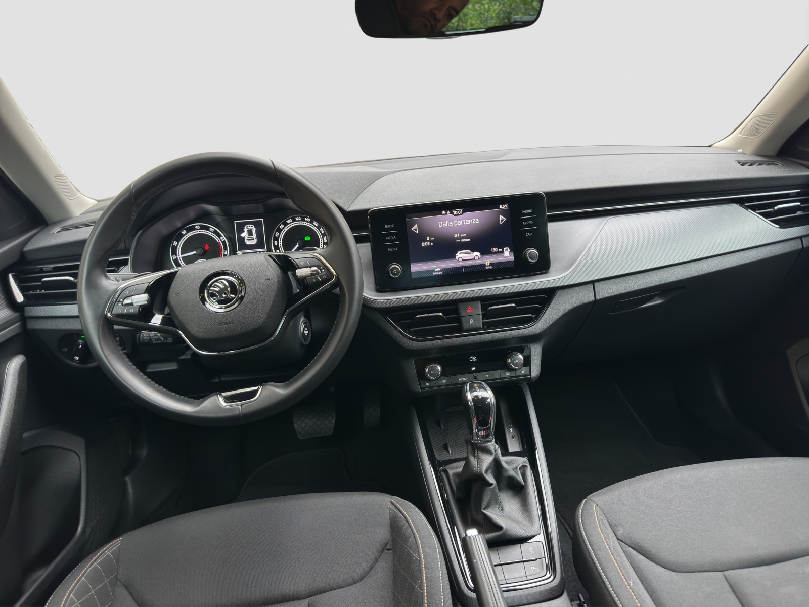 SKODA Kamiq 1.0 TSI Fresh DSG-image-8