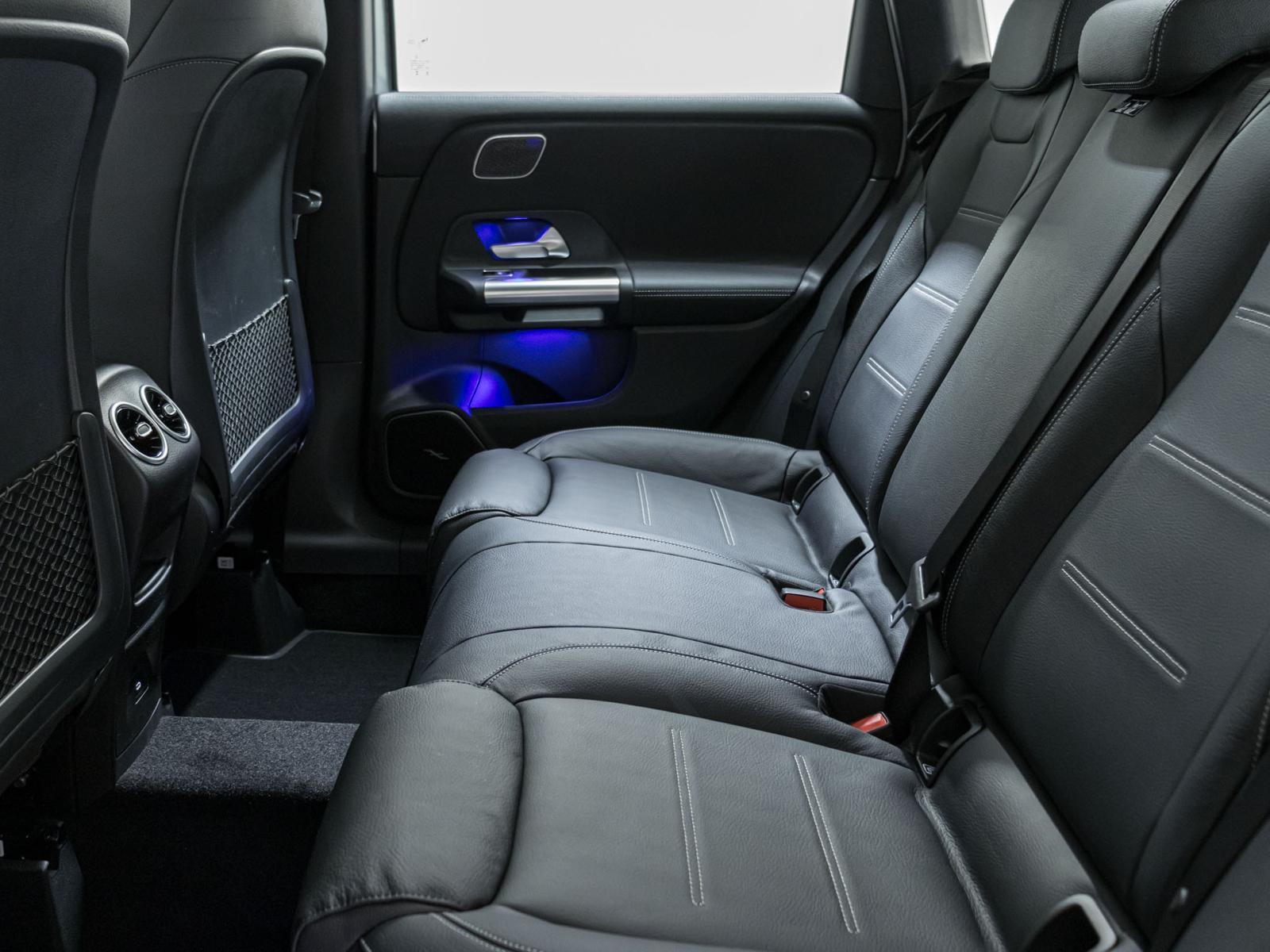 MERCEDES-BENZ B 250 4MATIC-image-8