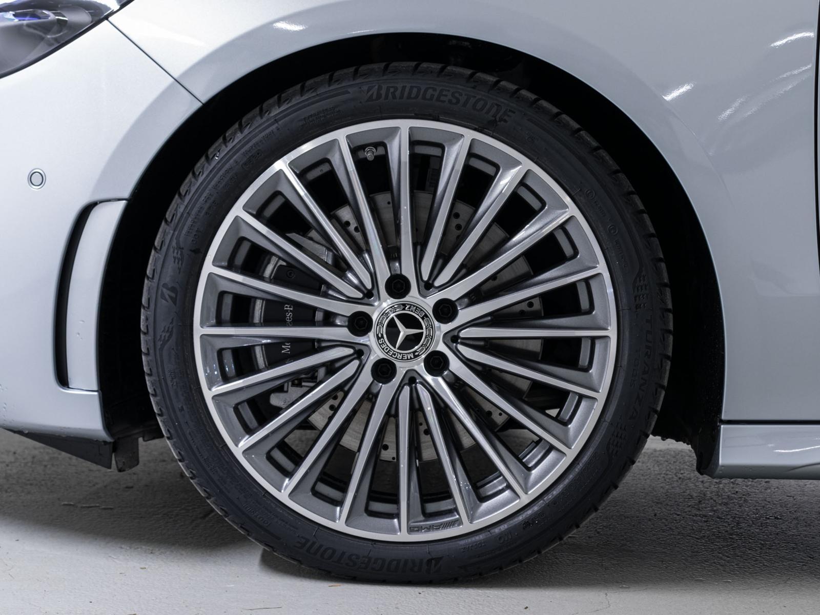 MERCEDES-BENZ B 250 4MATIC-image-14